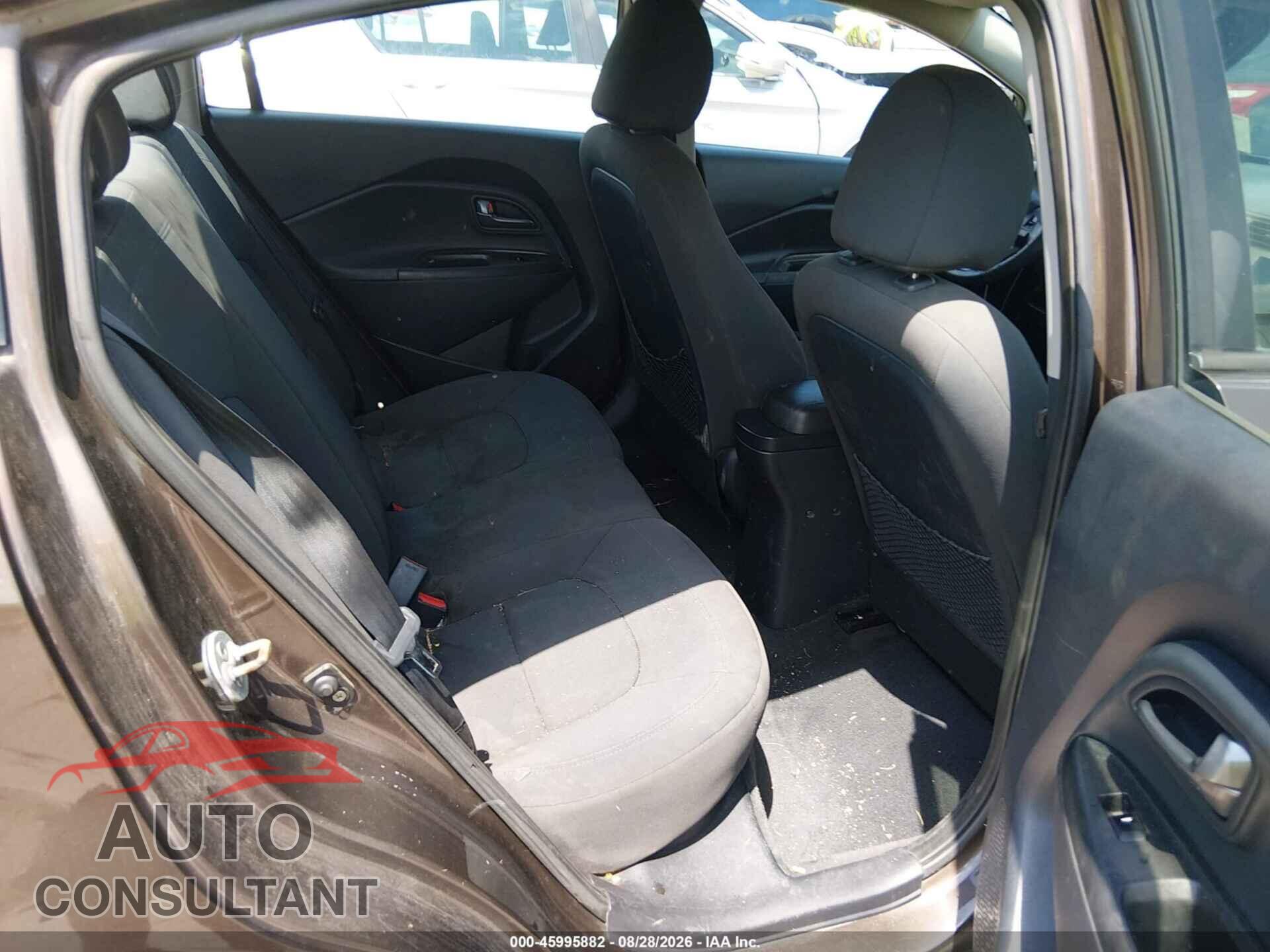 KIA RIO 2012 - KNADN4A39C6047948