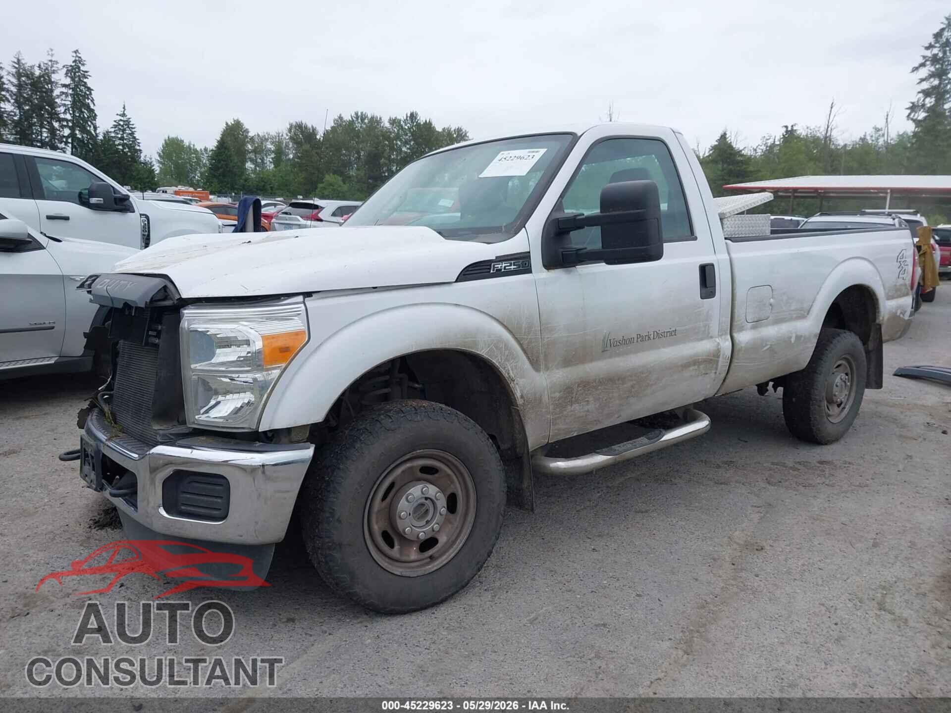FORD F-250 2015 - 1FTBF2B63FEC64720