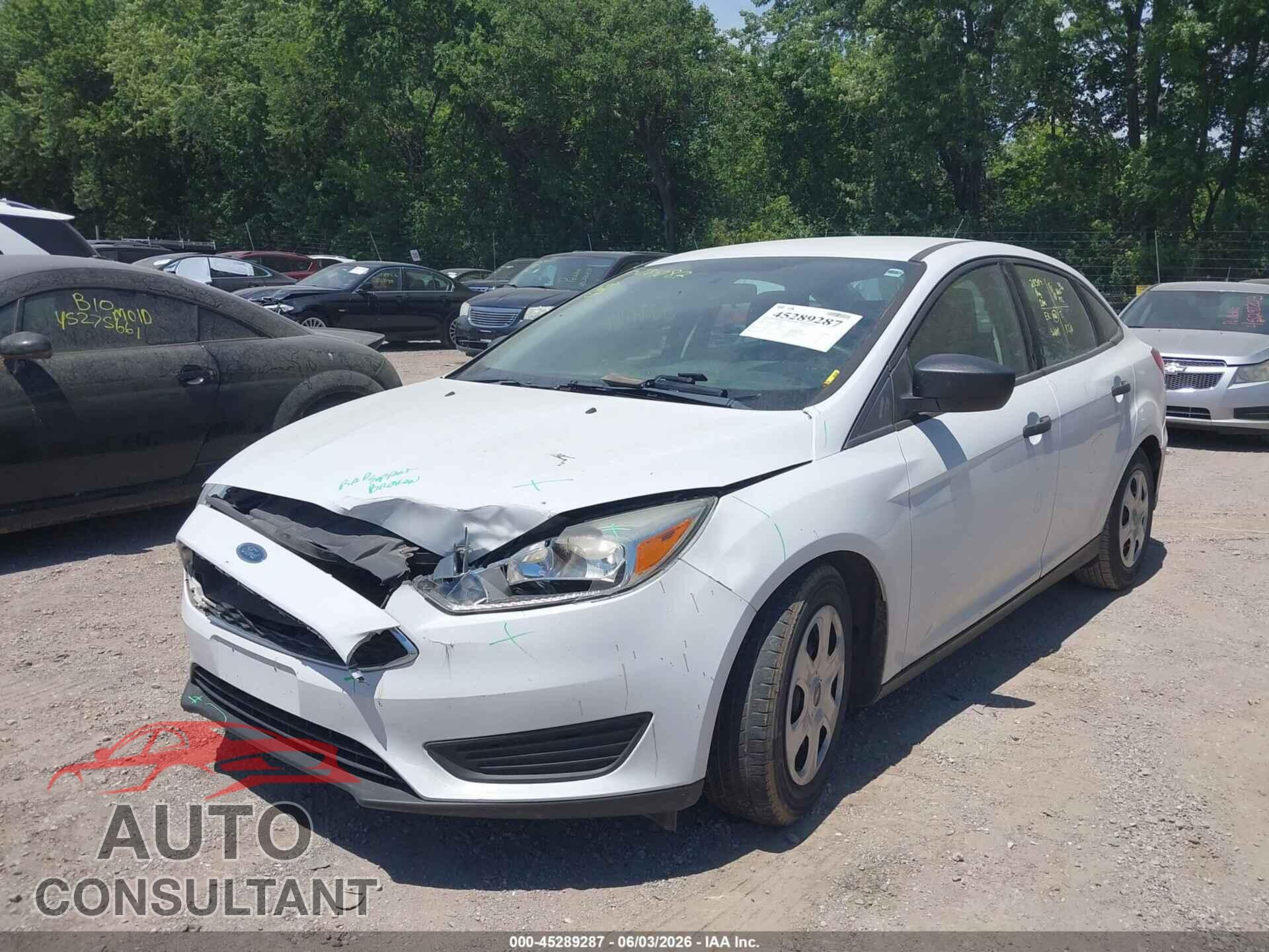 FORD FOCUS 2015 - 1FADP3E22FL253682