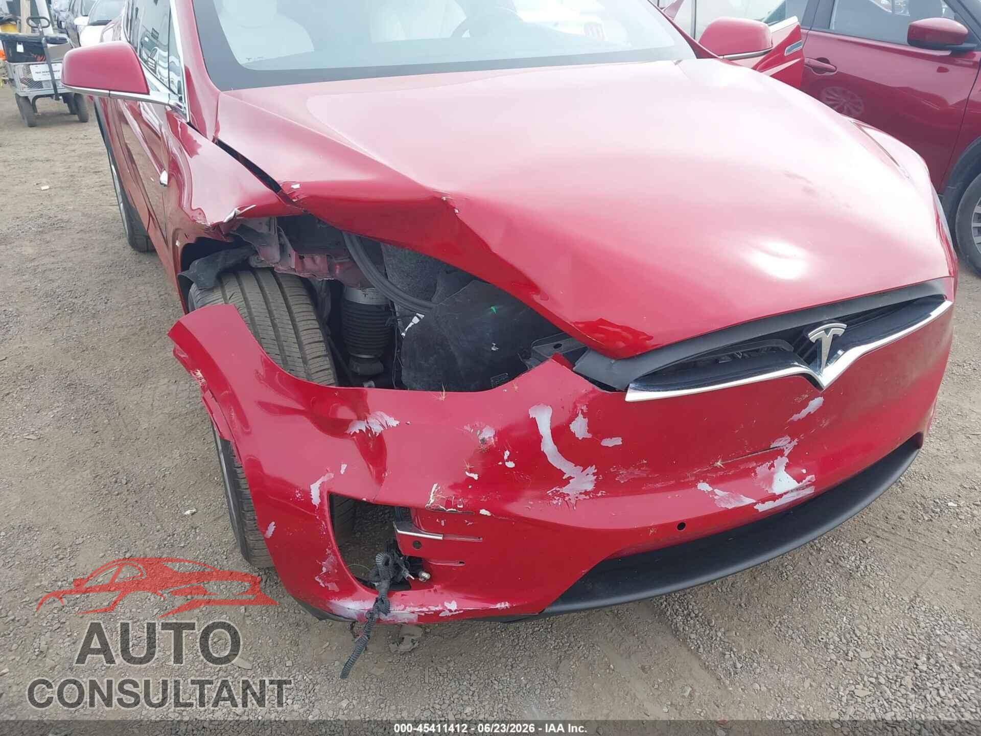 TESLA MODEL X 2017 - 5YJXCBE21HF050270