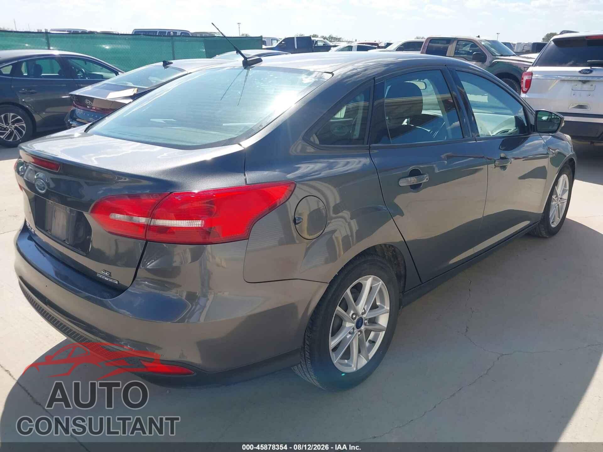 FORD FOCUS 2016 - 1FADP3F28GL346285