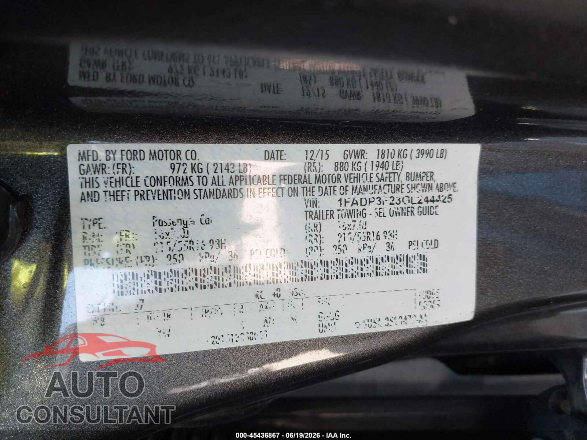 FORD FOCUS 2016 - 1FADP3F23GL244425