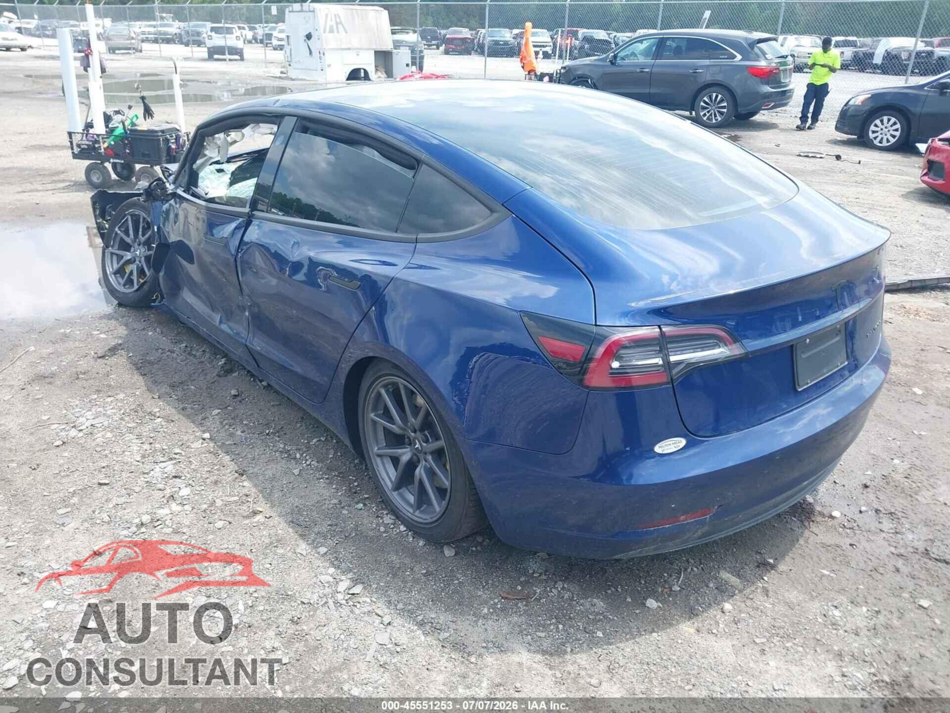 TESLA MODEL 3 2019 - 5YJ3E1EB8KF191394