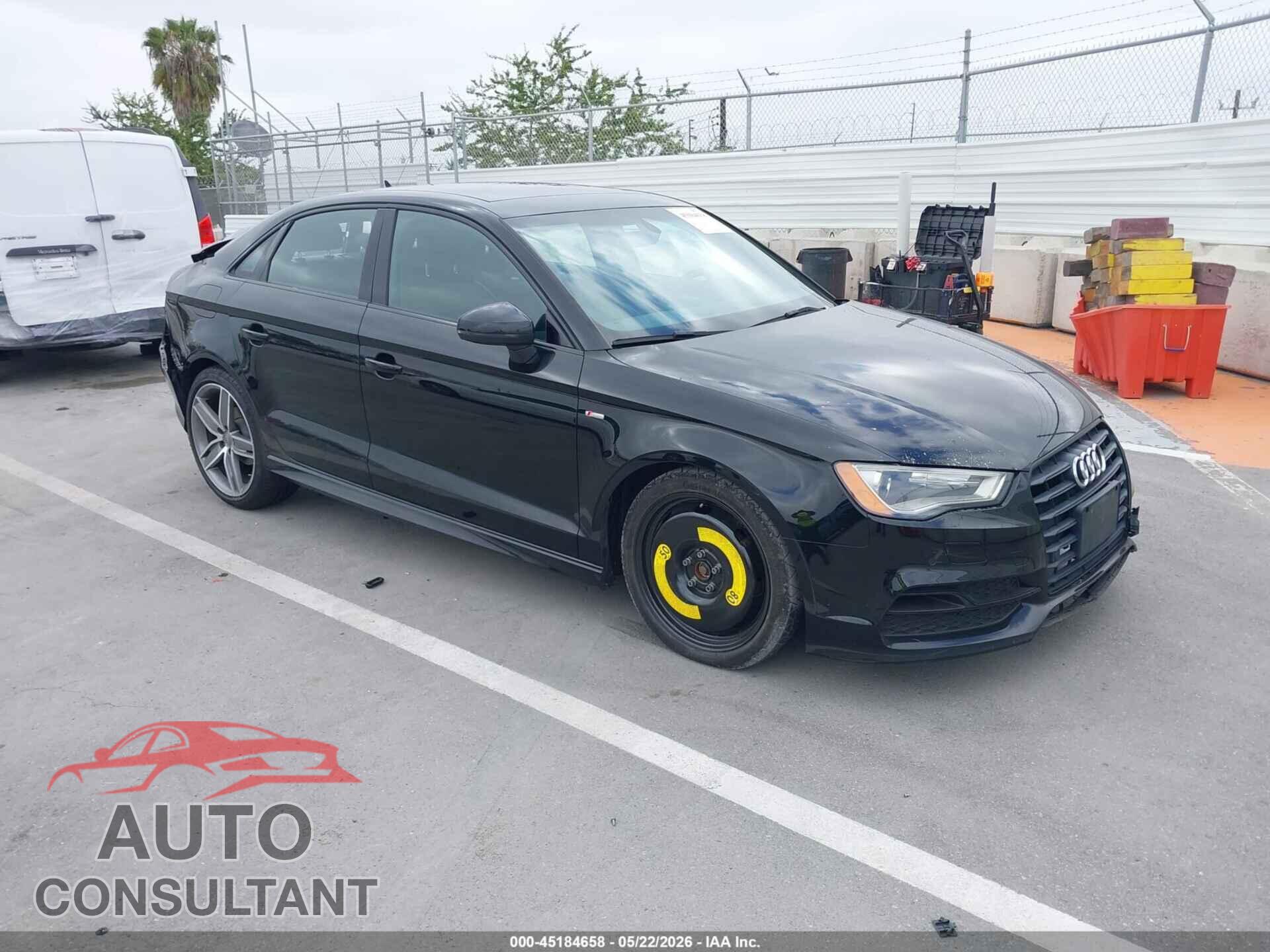 AUDI A3 2016 - WAUA7GFF8G1049792