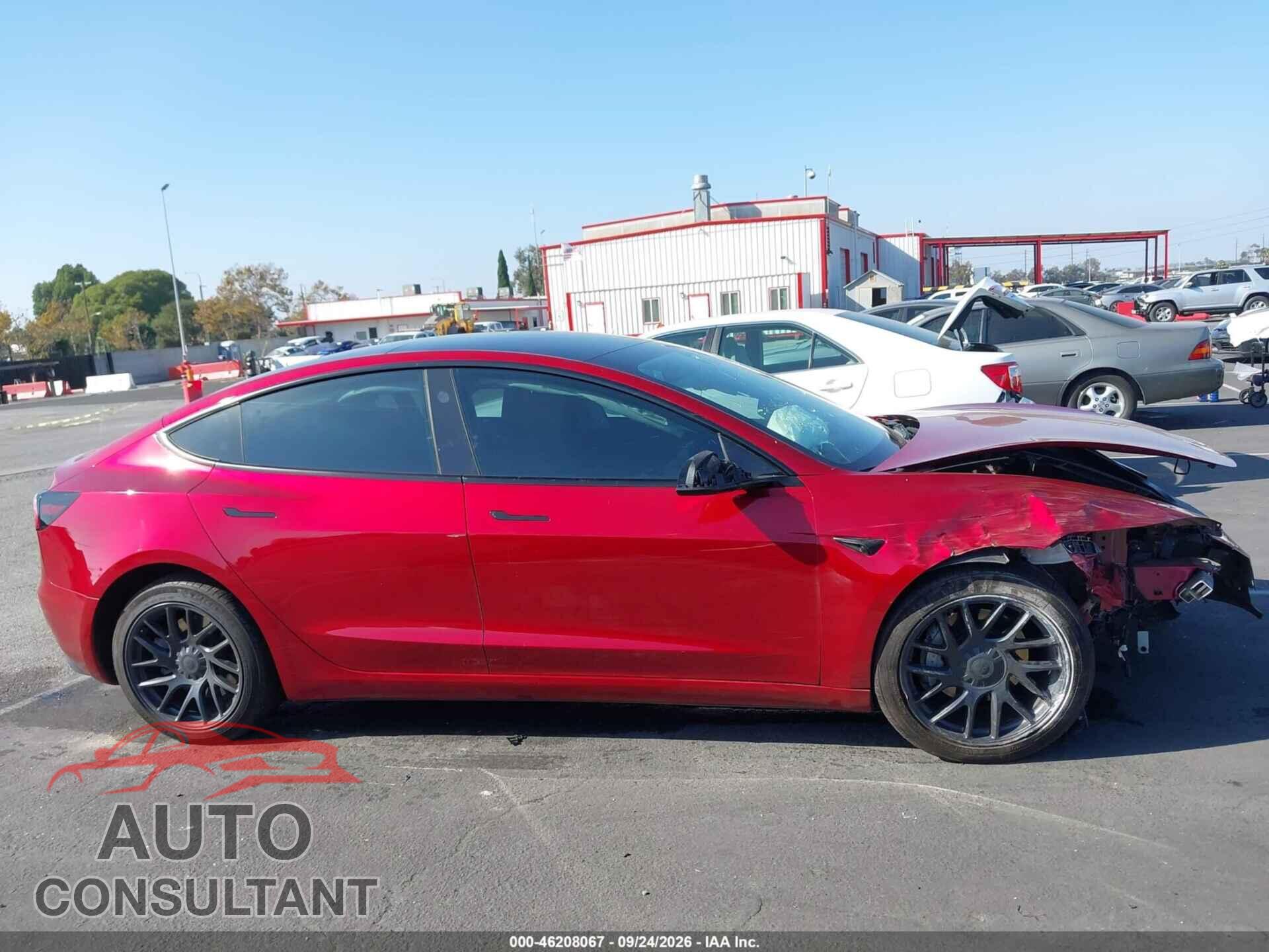 TESLA MODEL 3 2024 - 5YJ3E1EA6RF785287