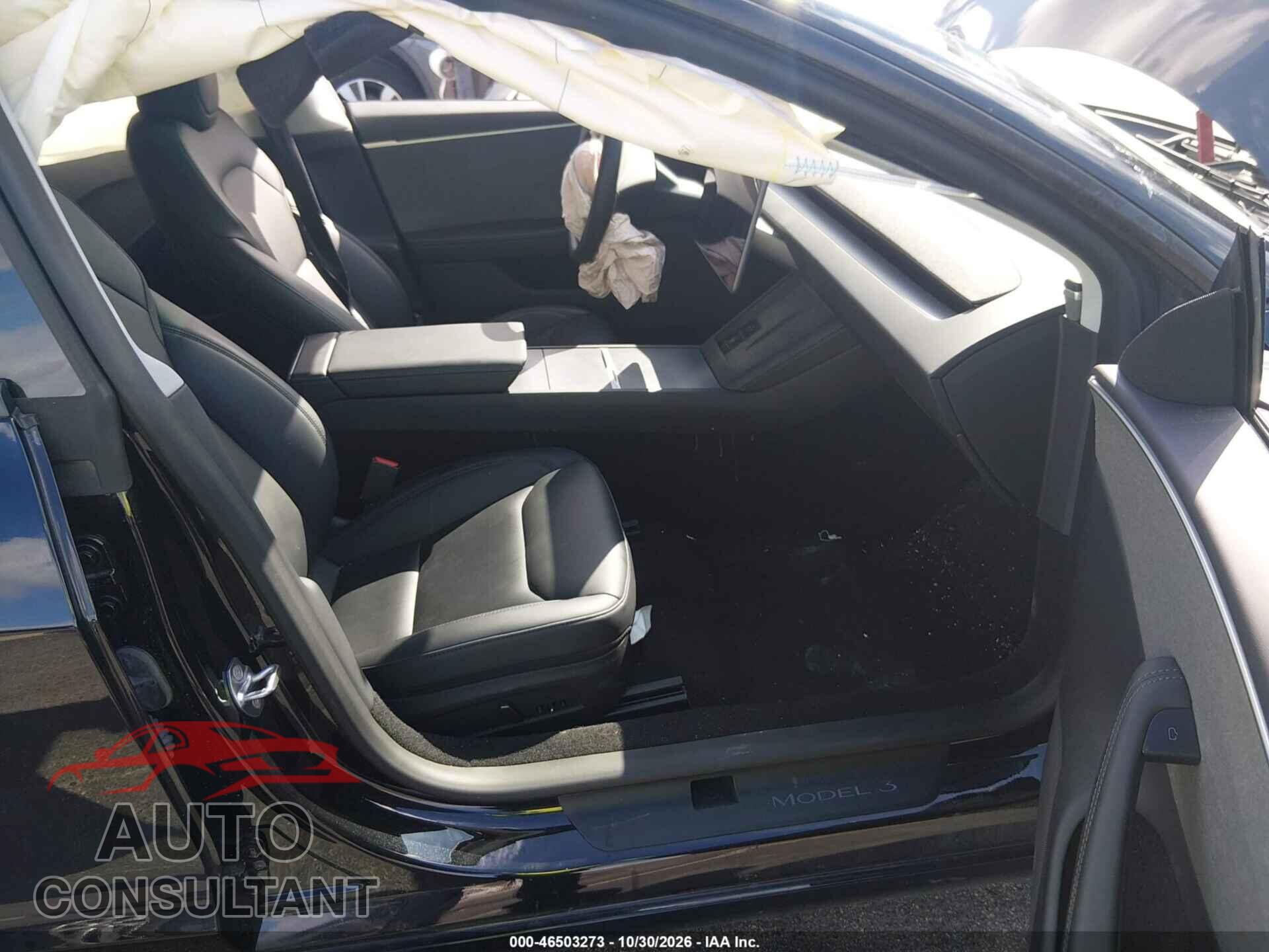 TESLA MODEL 3 2025 - 5YJ3E1EA2SF031051