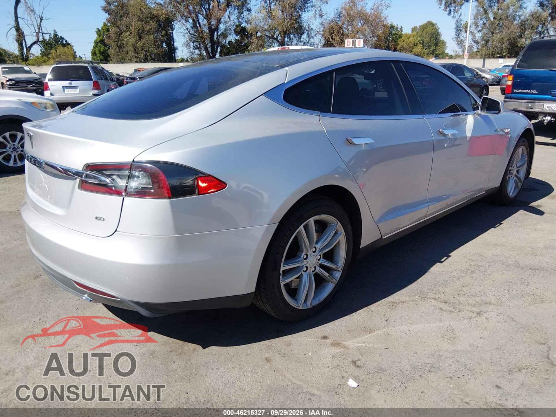 TESLA MODEL S 2013 - 5YJSA1CG6DFP09236