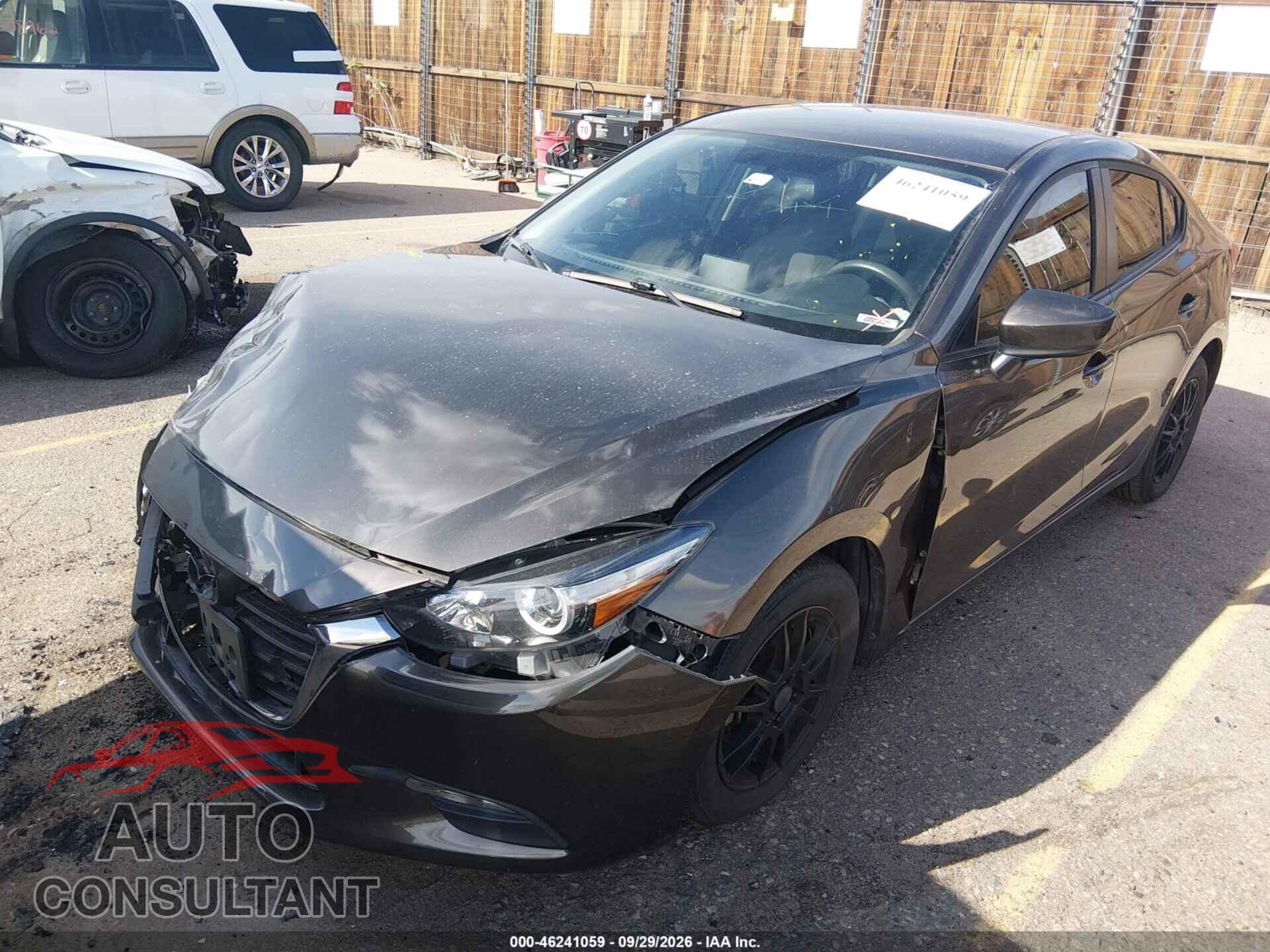 MAZDA MAZDA3 2017 - 3MZBN1U72HM112604