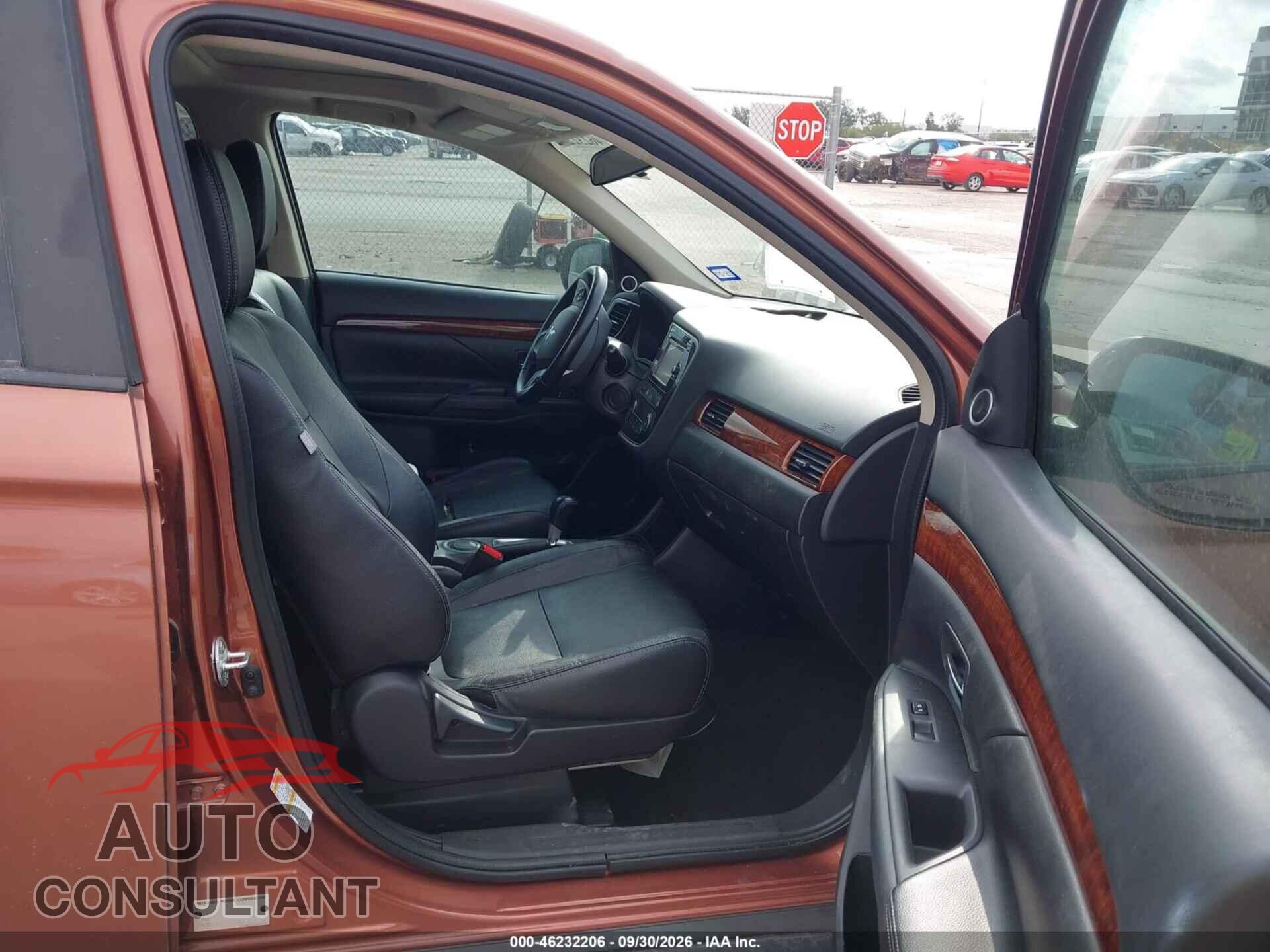 MITSUBISHI OUTLANDER 2014 - JA4AD3A36EZ020074