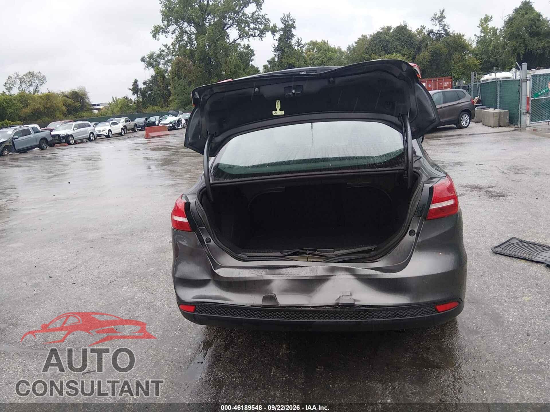 FORD FOCUS 2017 - 1FADP3FE1HL275927