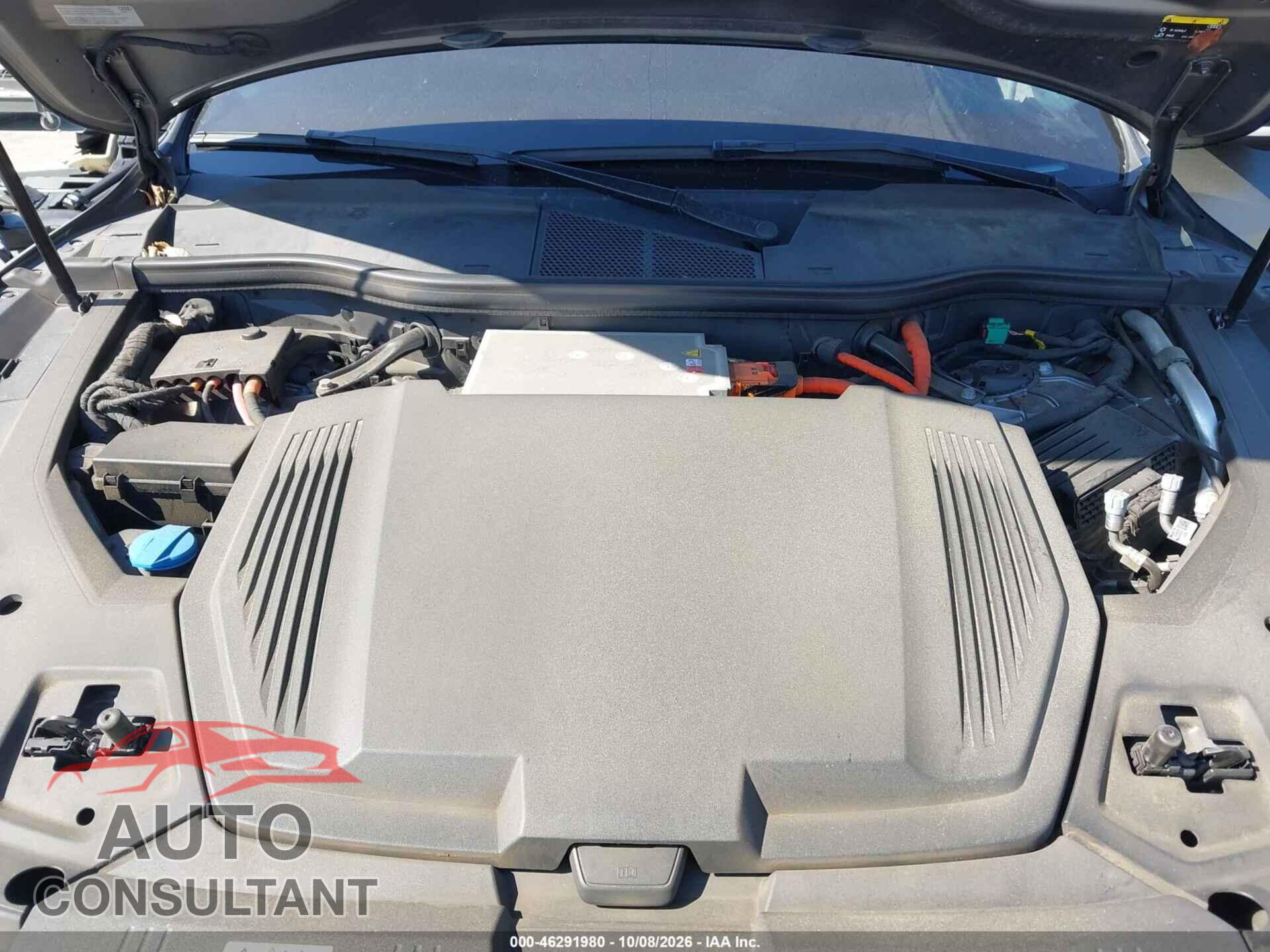 AUDI E-TRON 2019 - WA1VAAGE8KB018533