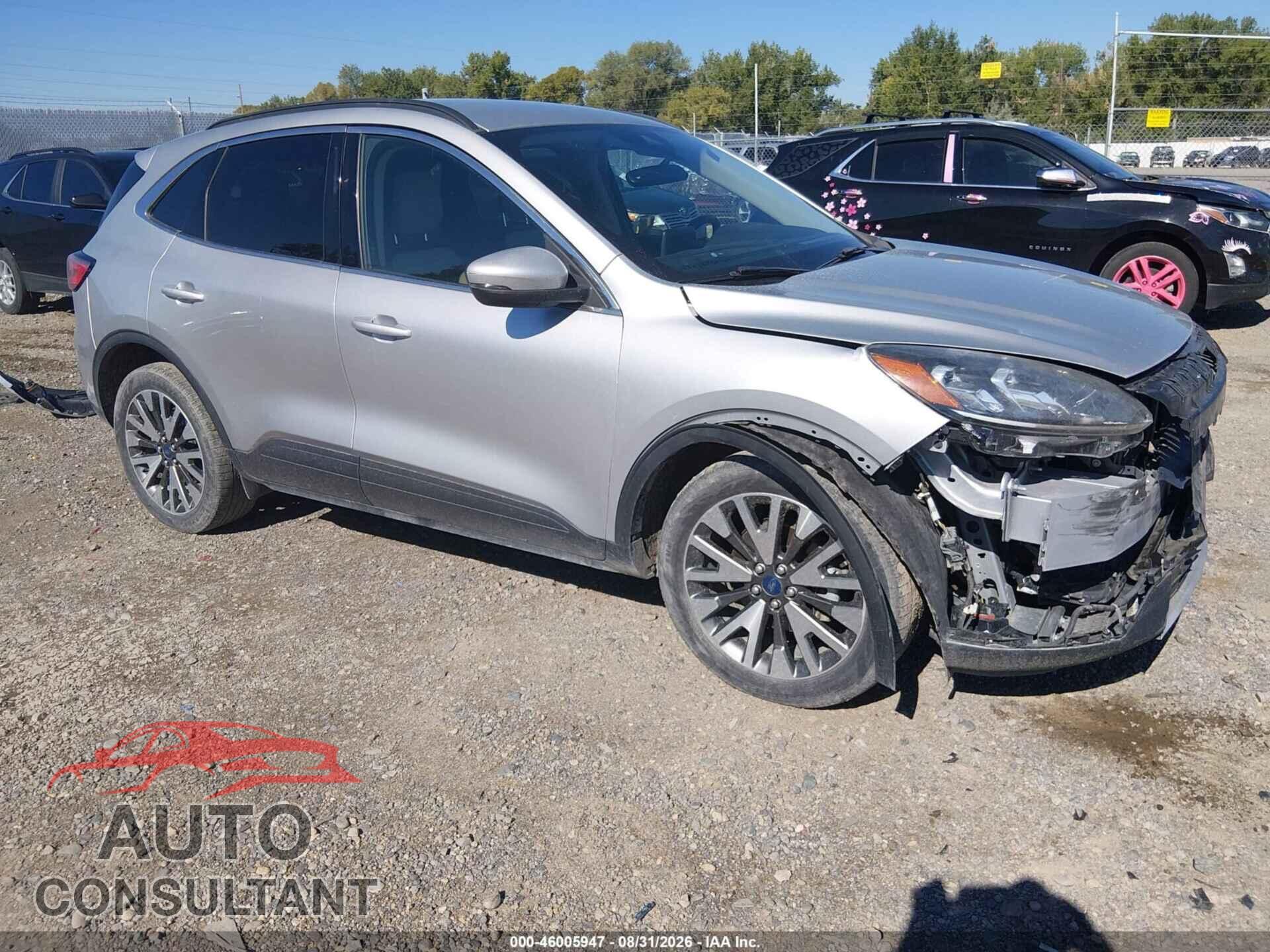 FORD ESCAPE 2020 - 1FMCU9J92LUA11948