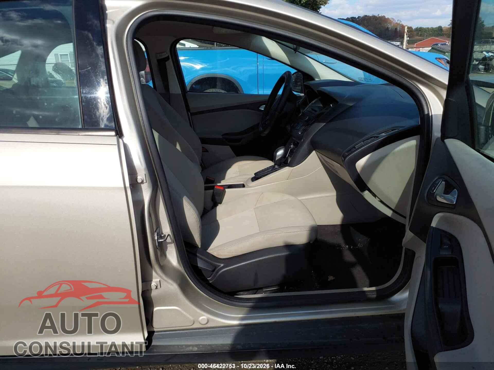 FORD FOCUS 2017 - 1FADP3F26HL318163