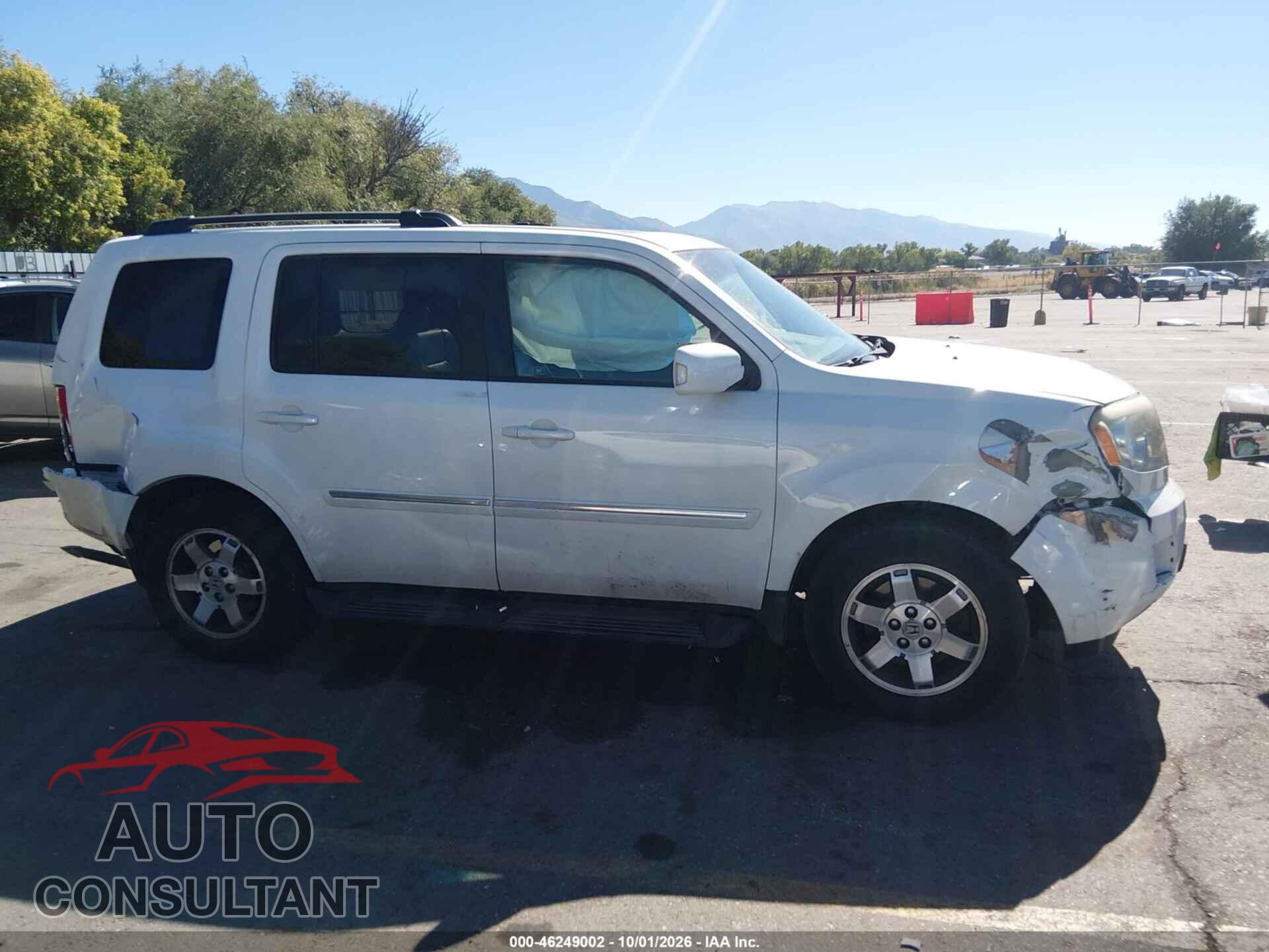 HONDA PILOT 2011 - 5FNYF4H95BB101065