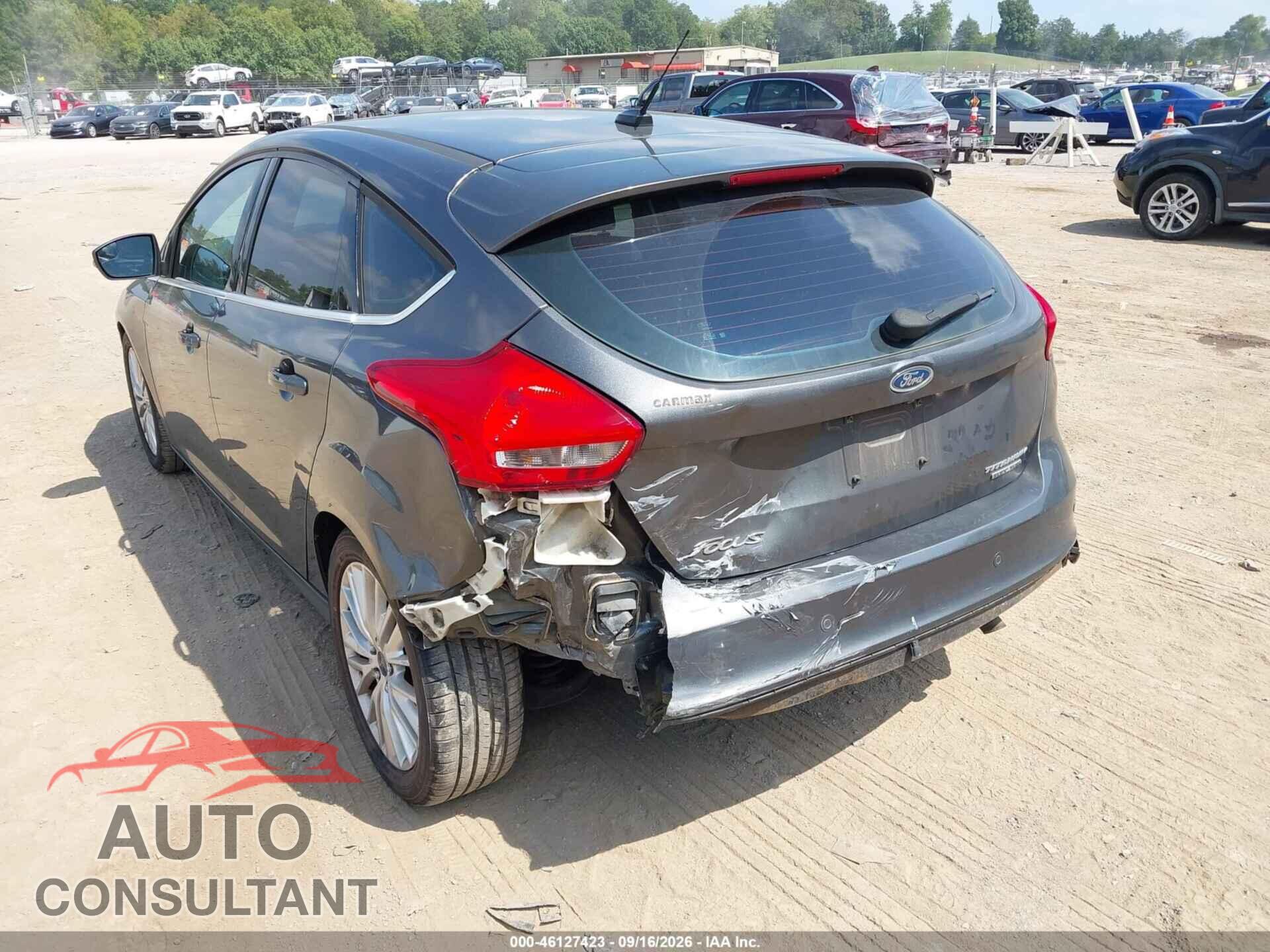 FORD FOCUS 2016 - 1FADP3N23GL235449