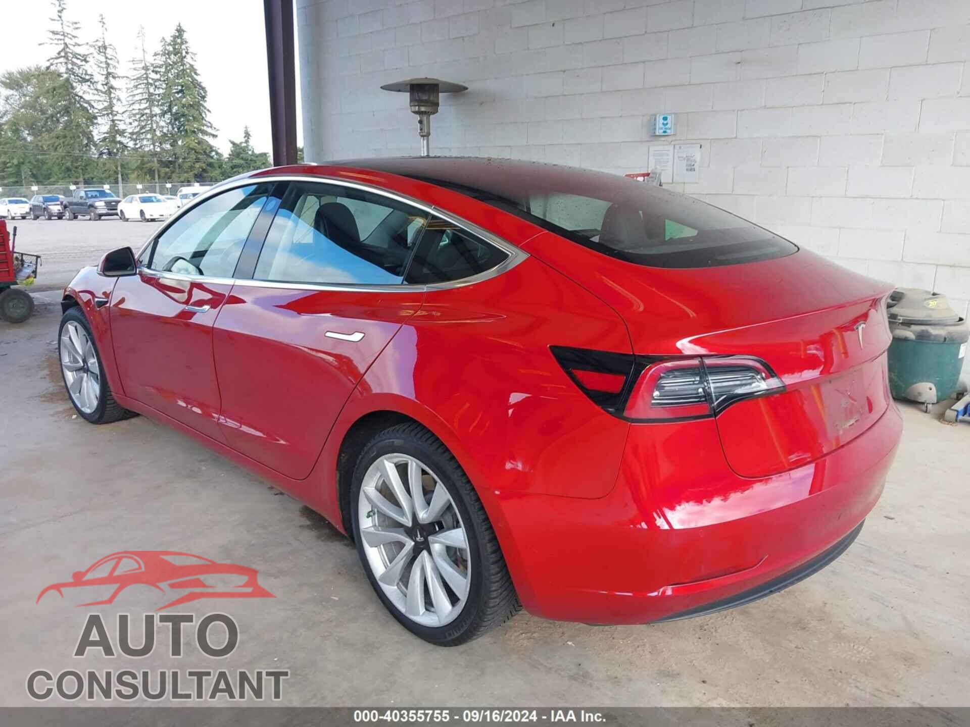 TESLA MODEL 3 2018 - 5YJ3E1EA5JF003596