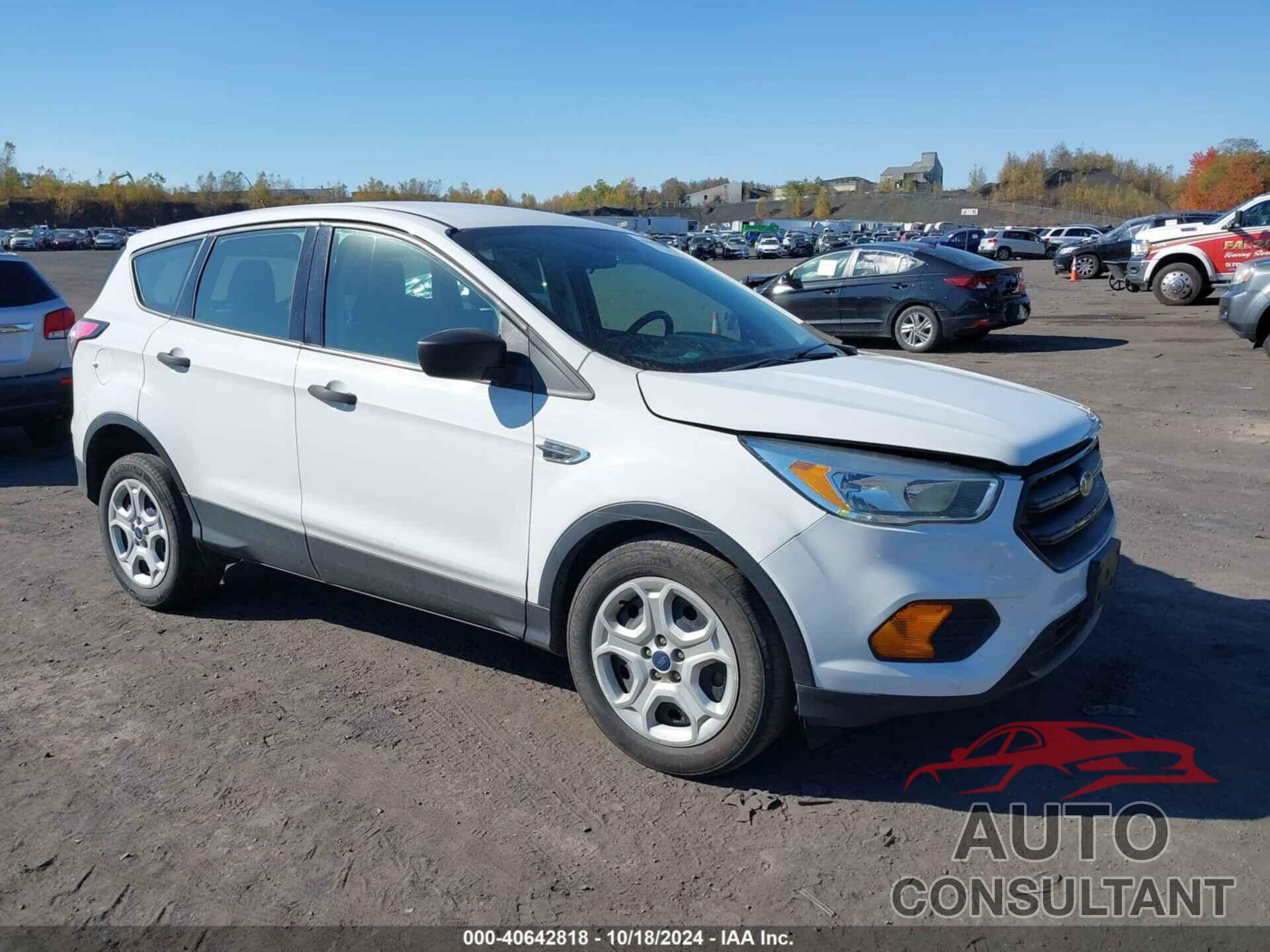 FORD ESCAPE 2018 - 1FMCU0F70JUC62886