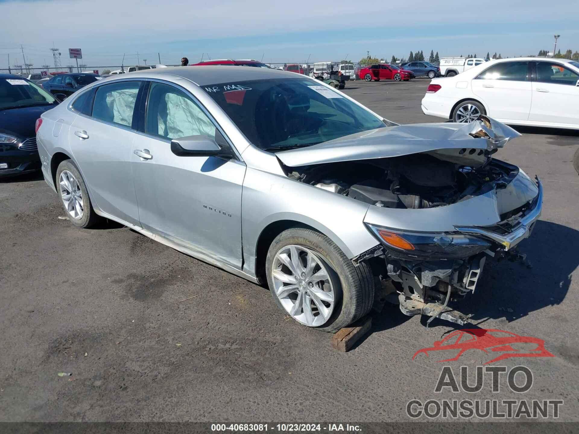 CHEVROLET MALIBU 2020 - 1G1ZD5ST4LF109457