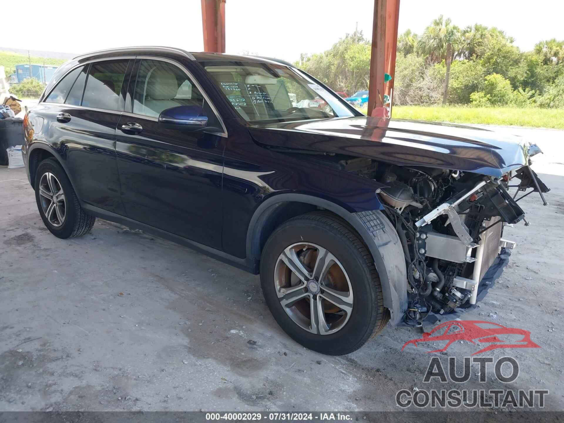 MERCEDES-BENZ GLC 300 2016 - WDC0G4KB4GF104221