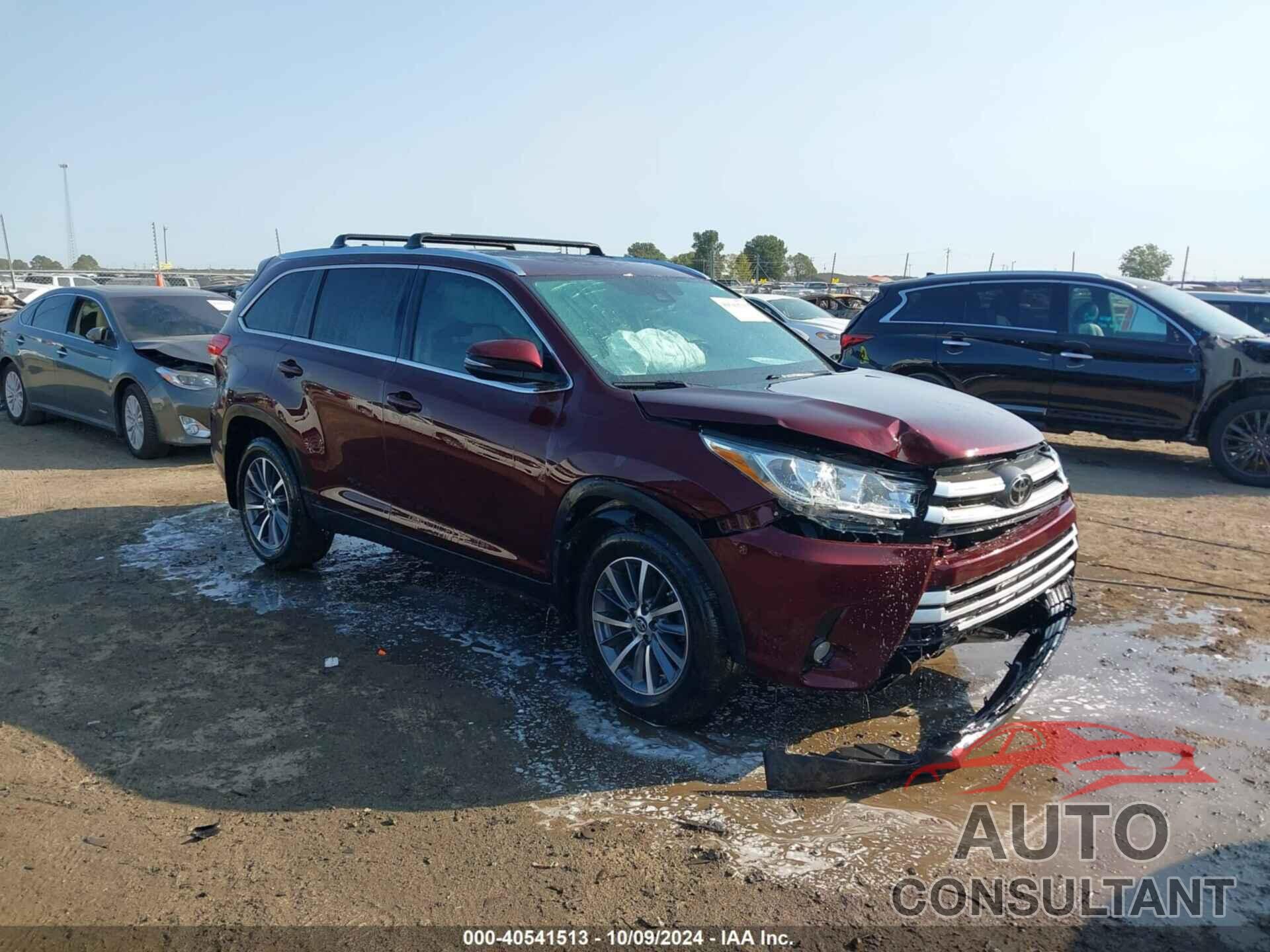 TOYOTA HIGHLANDER 2019 - 5TDKZRFH8KS351805