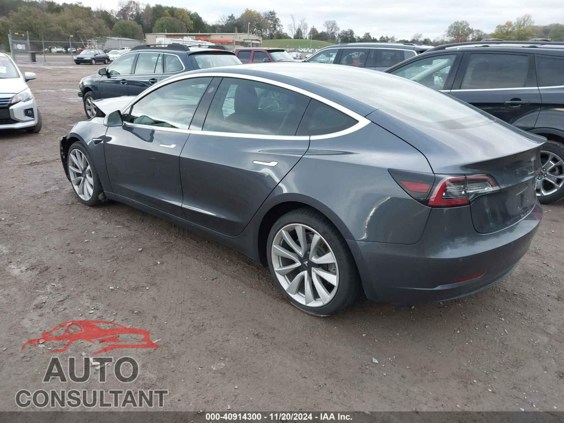 TESLA MODEL 3 2018 - 5YJ3E1EB2JF087272