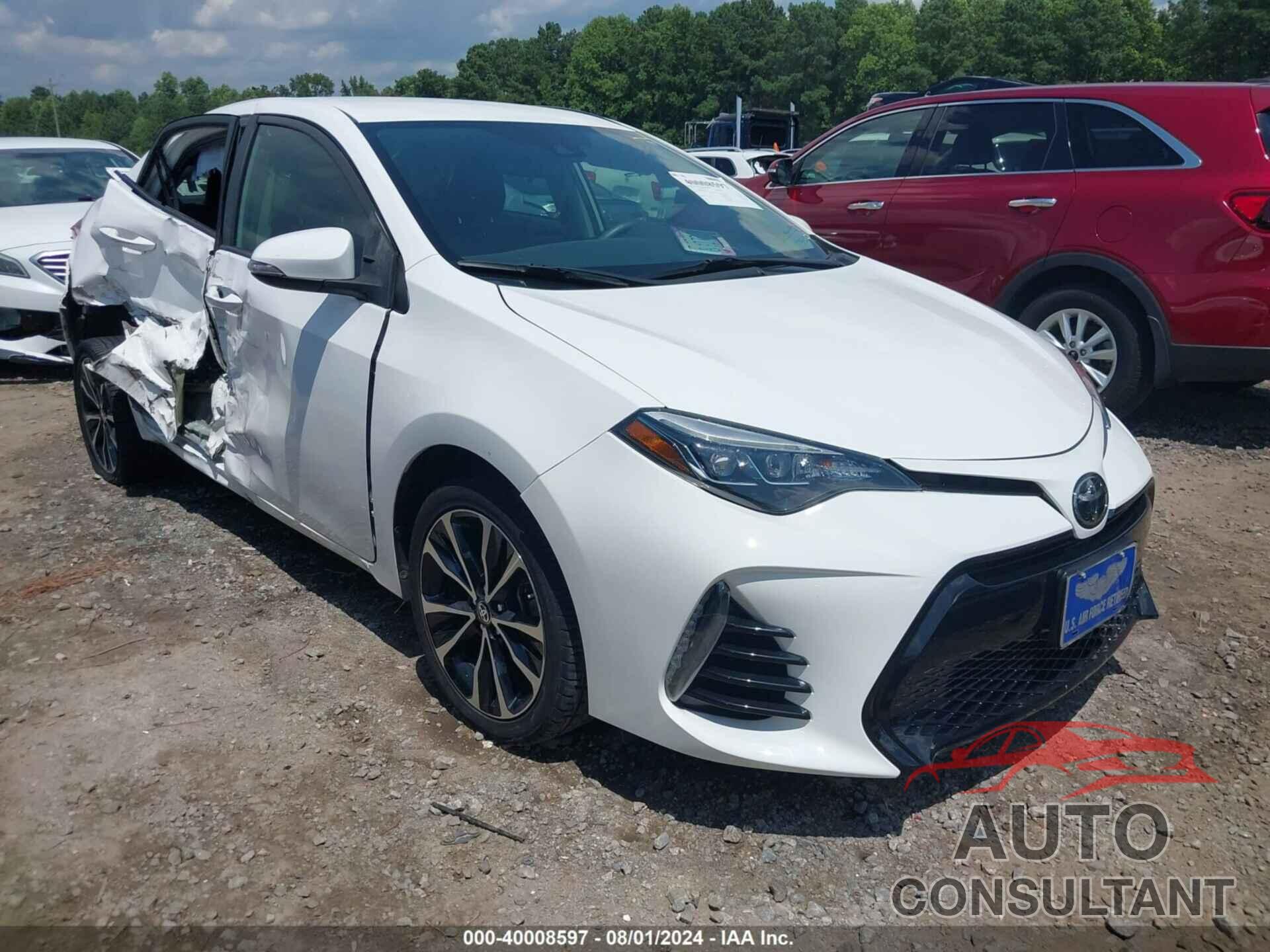 TOYOTA COROLLA 2018 - 2T1BURHE4JC054250