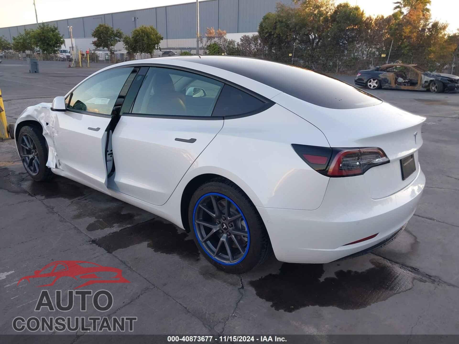 TESLA MODEL 3 2021 - 5YJ3E1EA7MF929678
