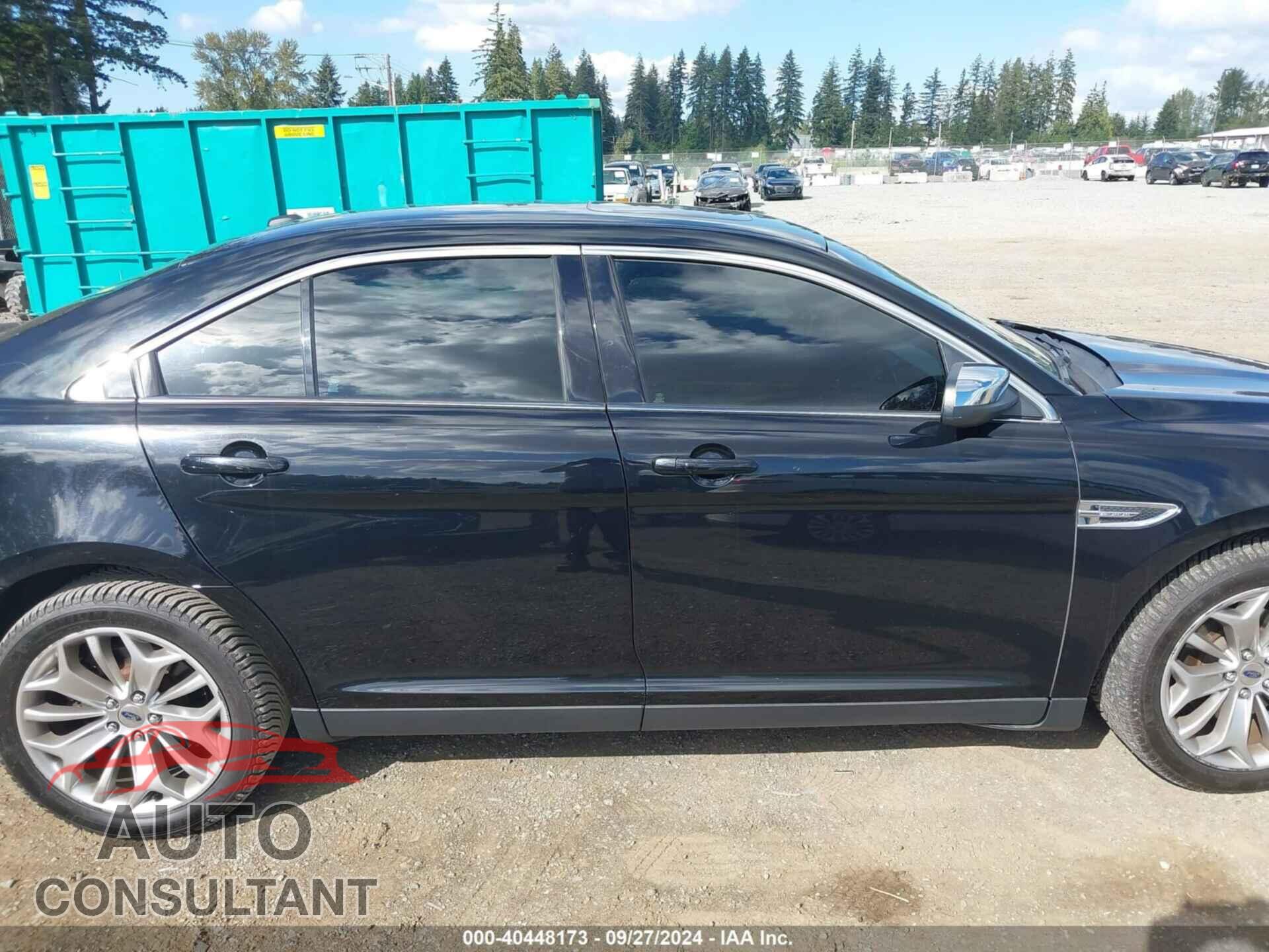 FORD TAURUS 2017 - 1FAHP2F8XHG115009