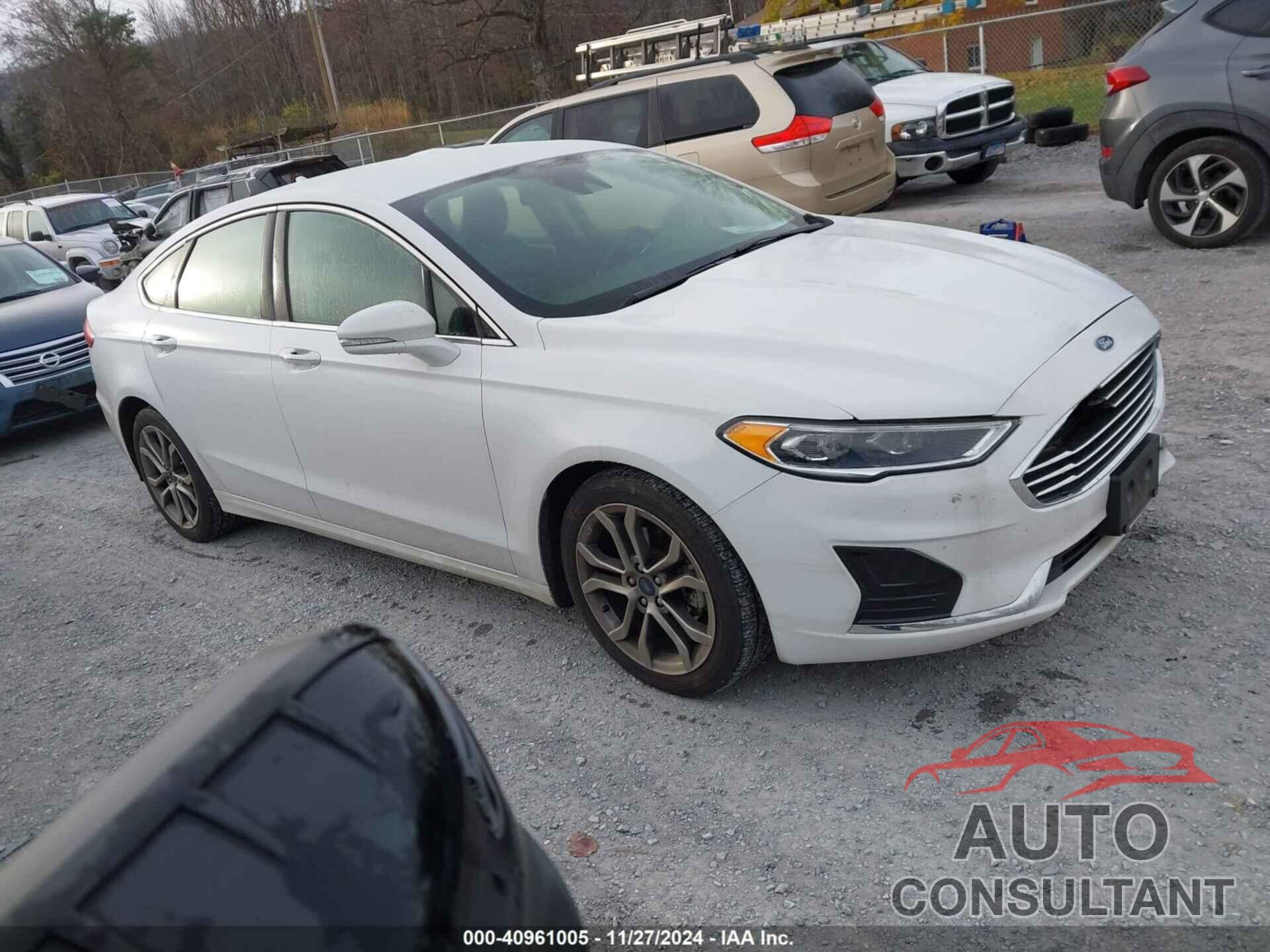 FORD FUSION 2019 - 3FA6P0CD3KR141254