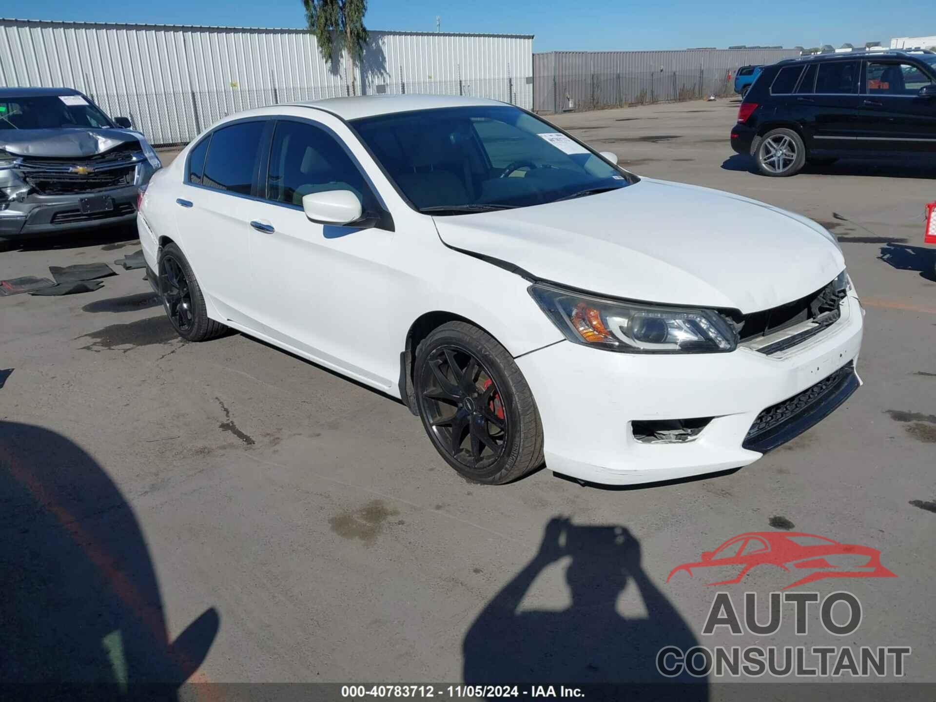 HONDA ACCORD 2013 - 1HGCR2F3XDA244692