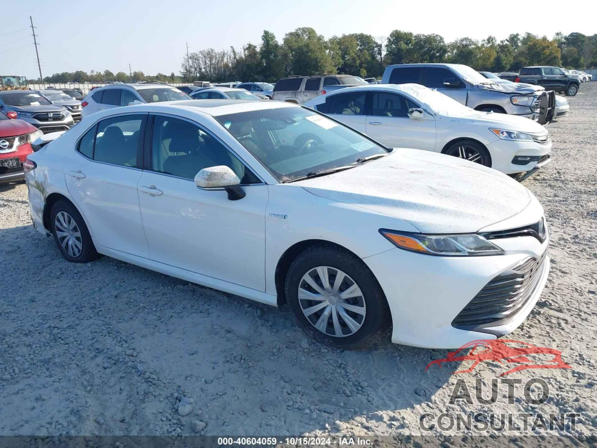 TOYOTA CAMRY HYBRID 2018 - 4T1B31HK4JU004246