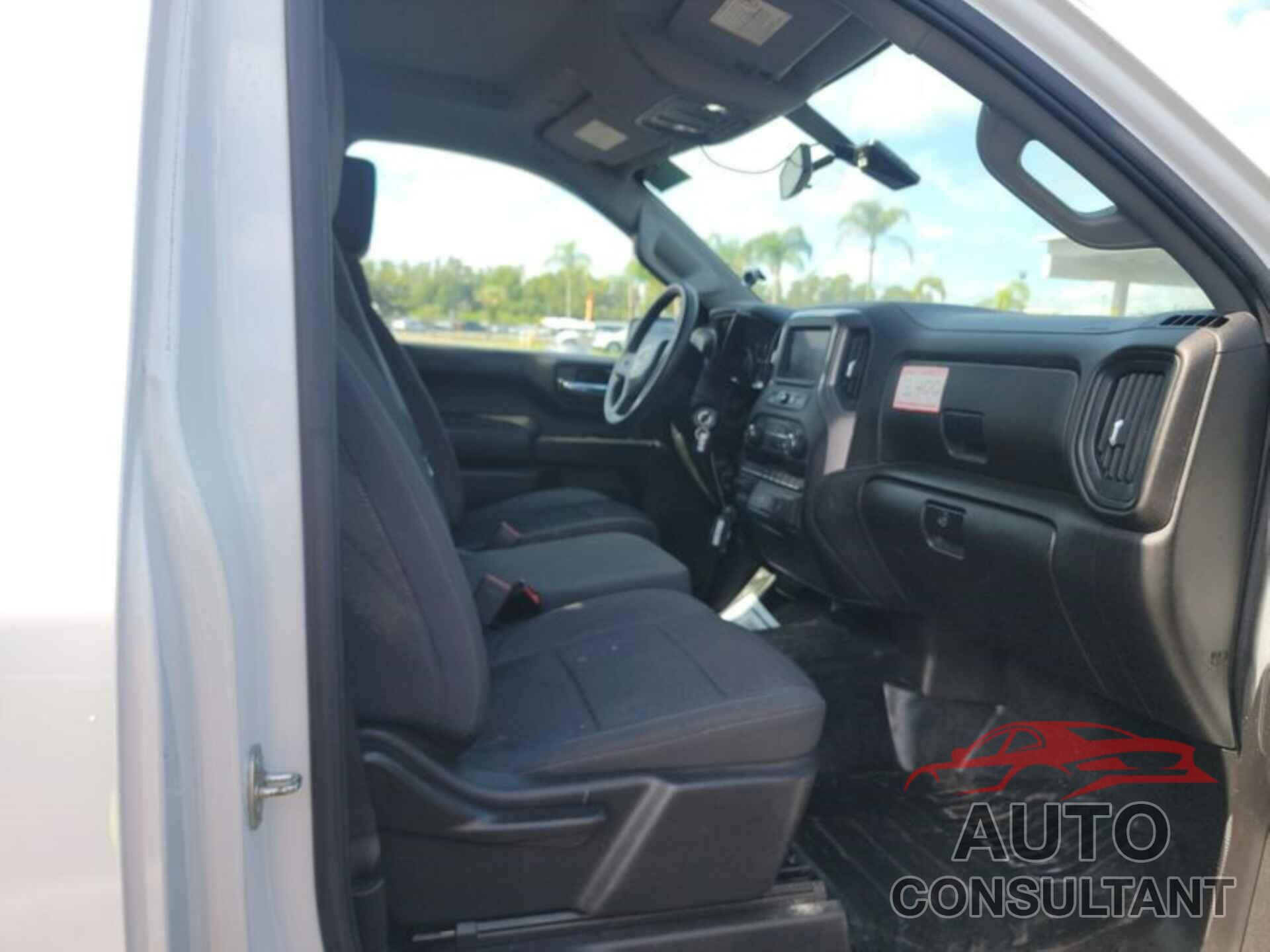 CHEVROLET SILVERADO 2022 - 1GC0WLE74NF202818