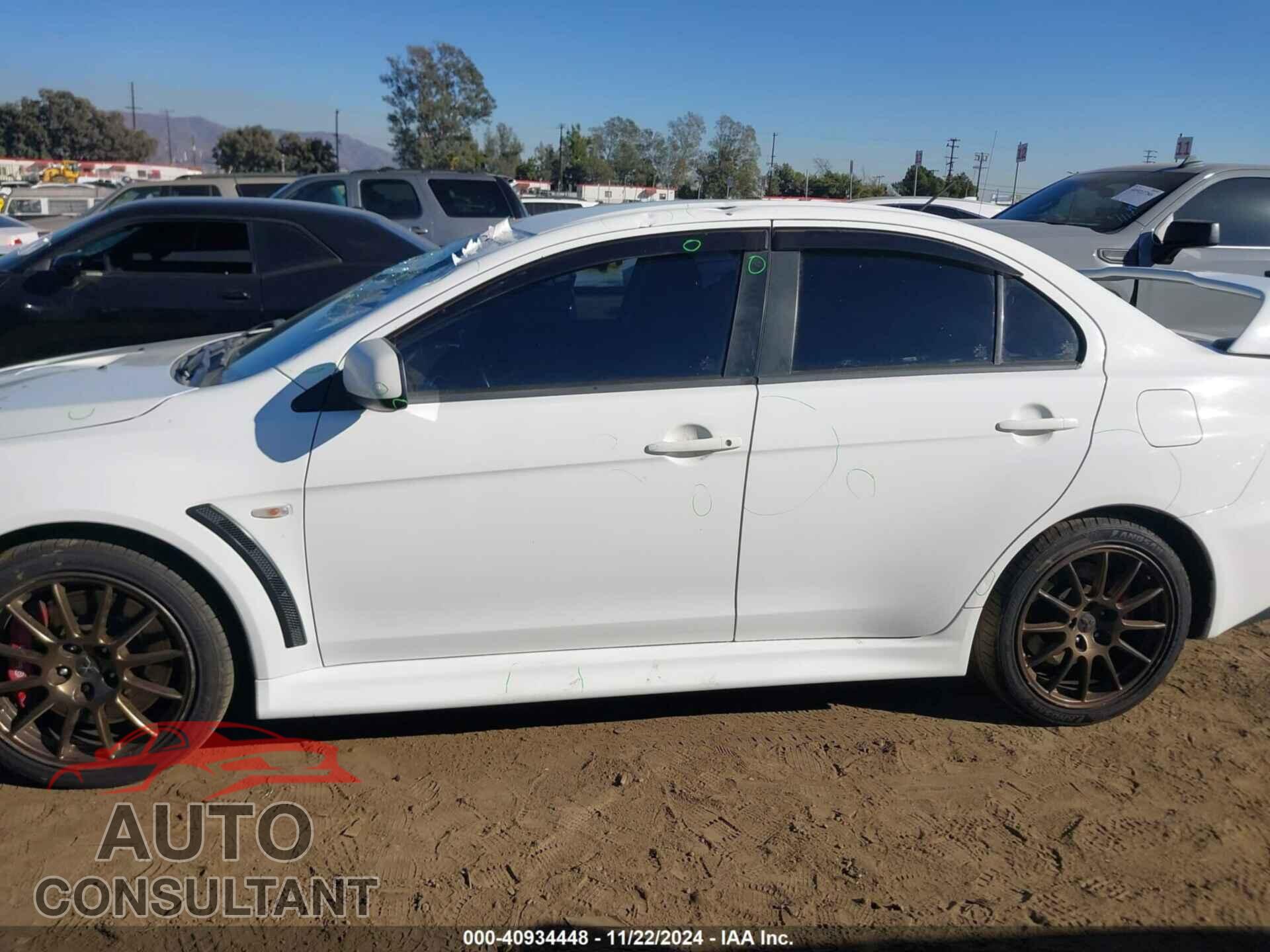 MITSUBISHI LANCER EVOLUTION 2014 - JA32W8FV1EU025173