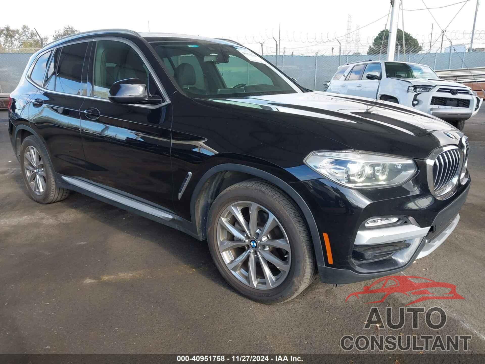 BMW X3 2019 - 5UXTR7C56KLE93771