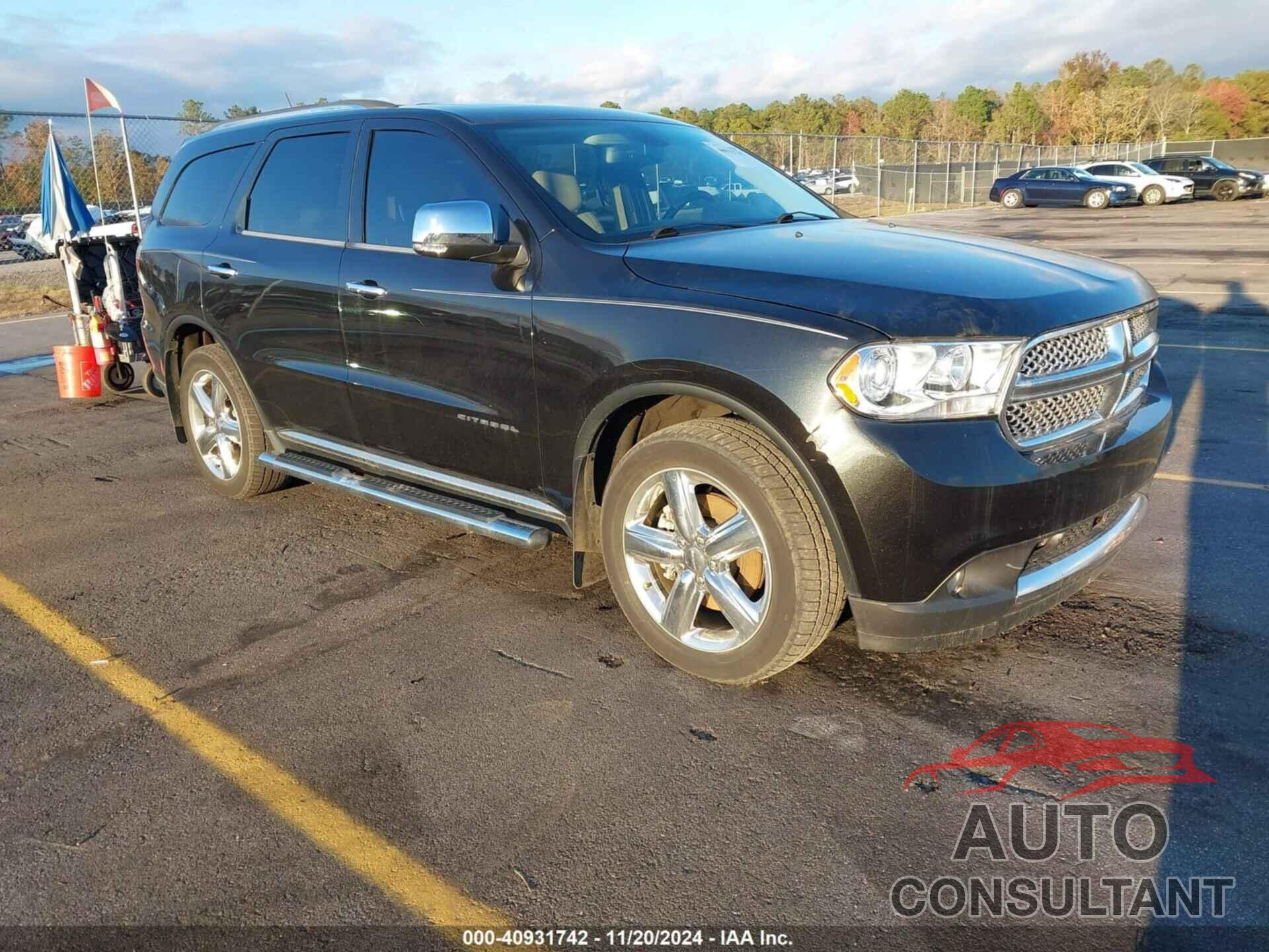 DODGE DURANGO 2013 - 1C4SDHET4DC667155