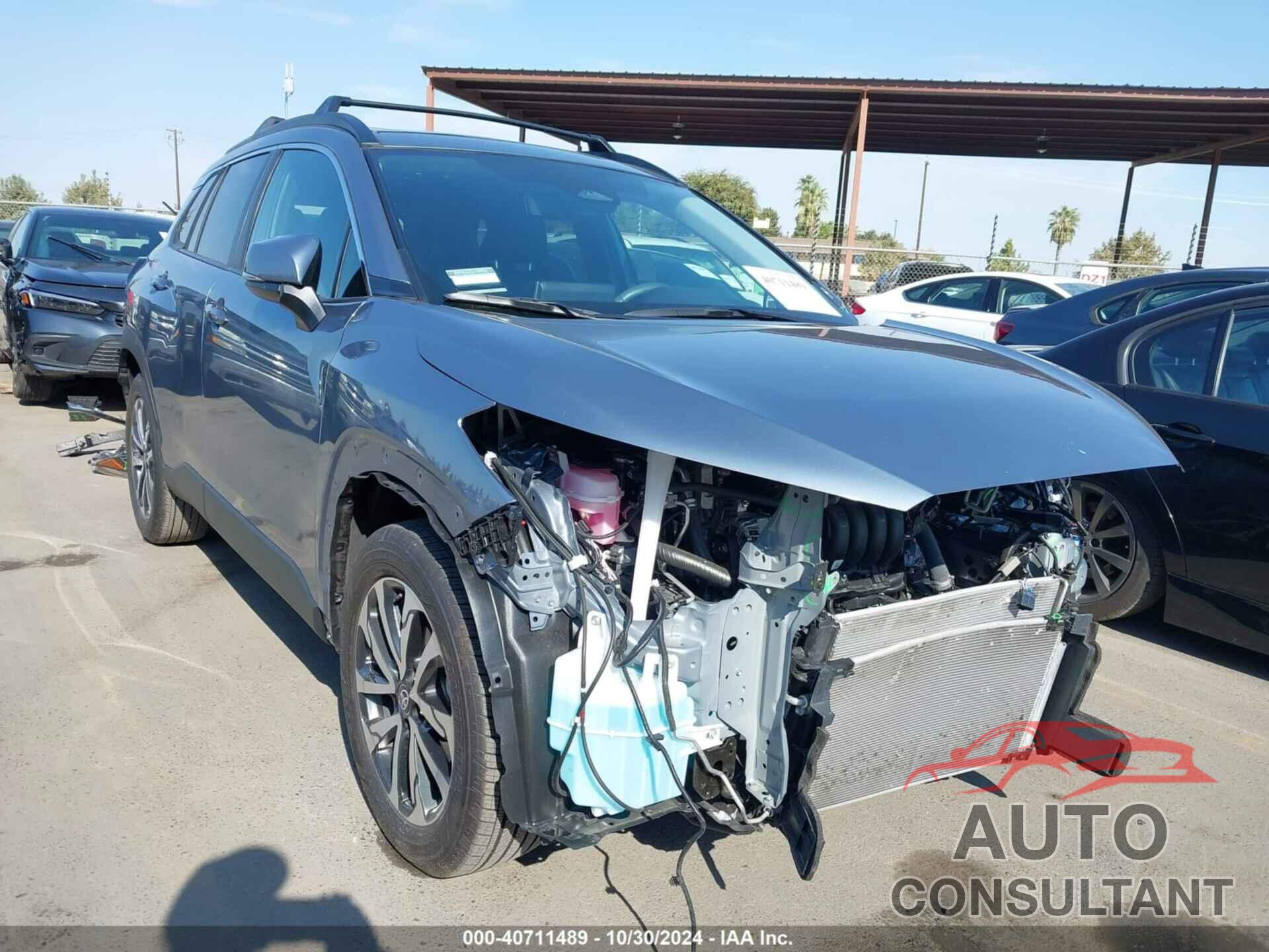 TOYOTA COROLLA CROSS 2024 - 7MUDAAAG1RV094924