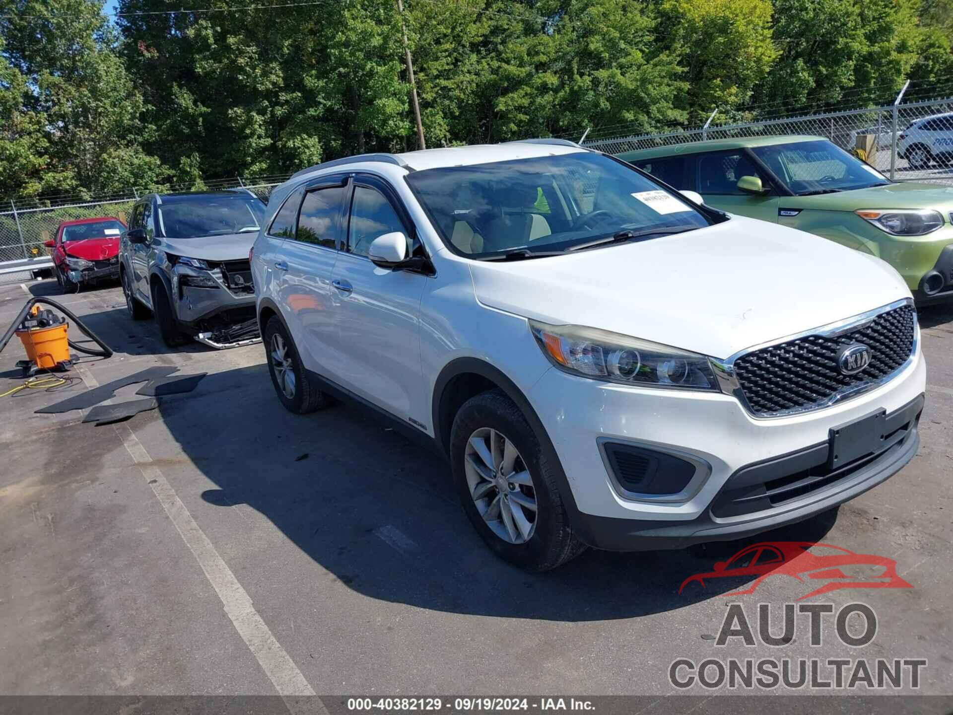 KIA SORENTO 2016 - 5XYPGDA55GG044611