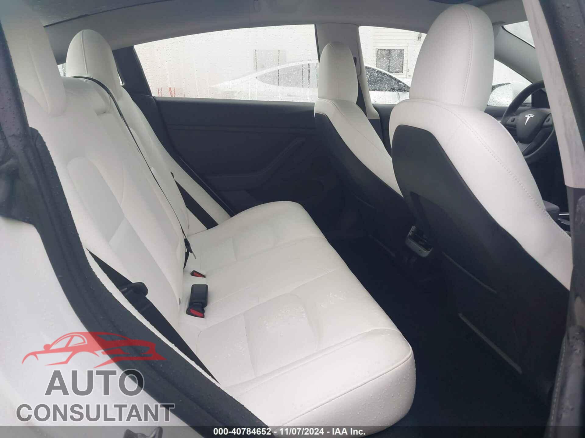 TESLA MODEL 3 2023 - 5YJ3E1EA3PF563707