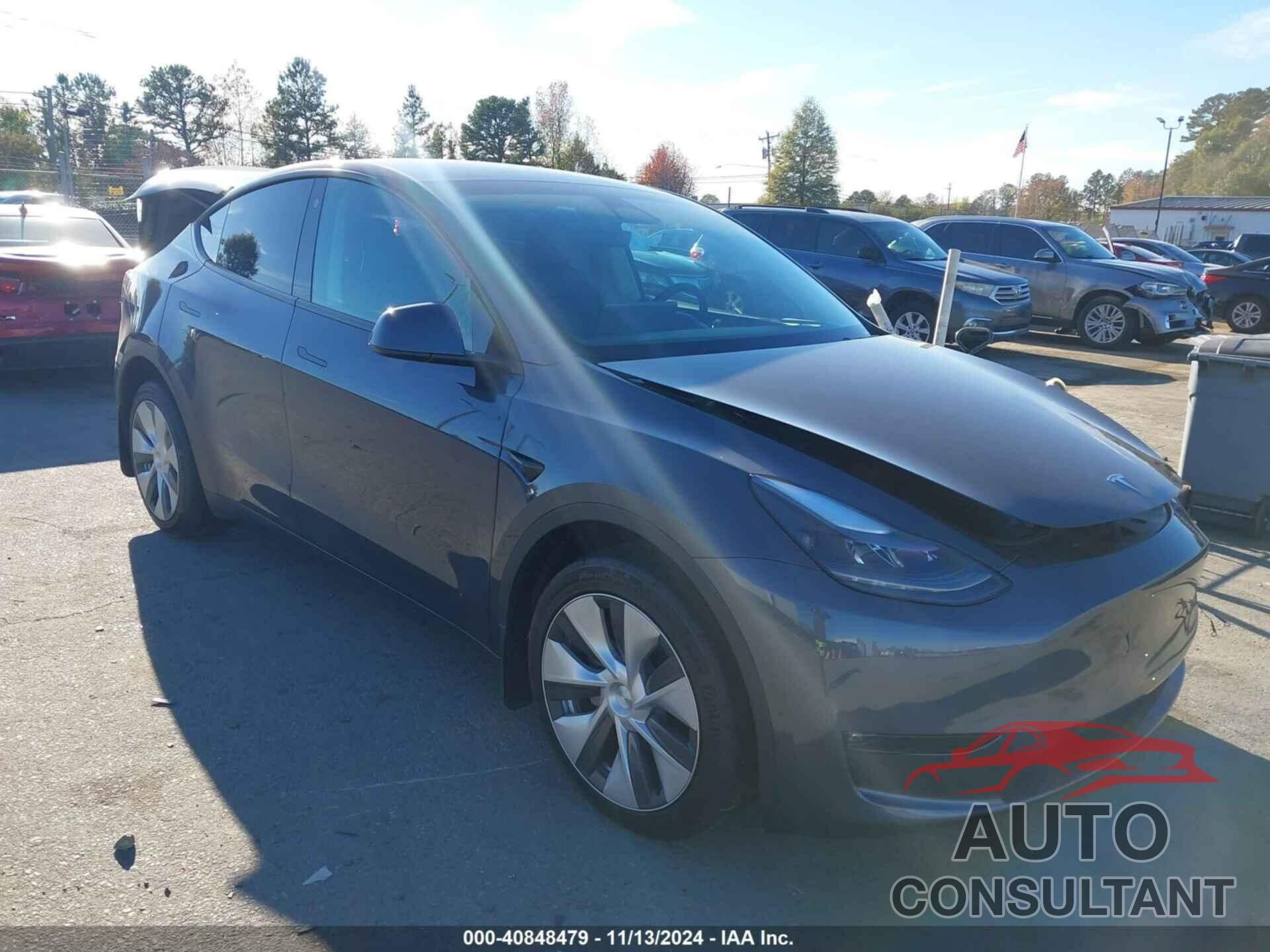 TESLA MODEL Y 2023 - 7SAYGDEE6PF596126