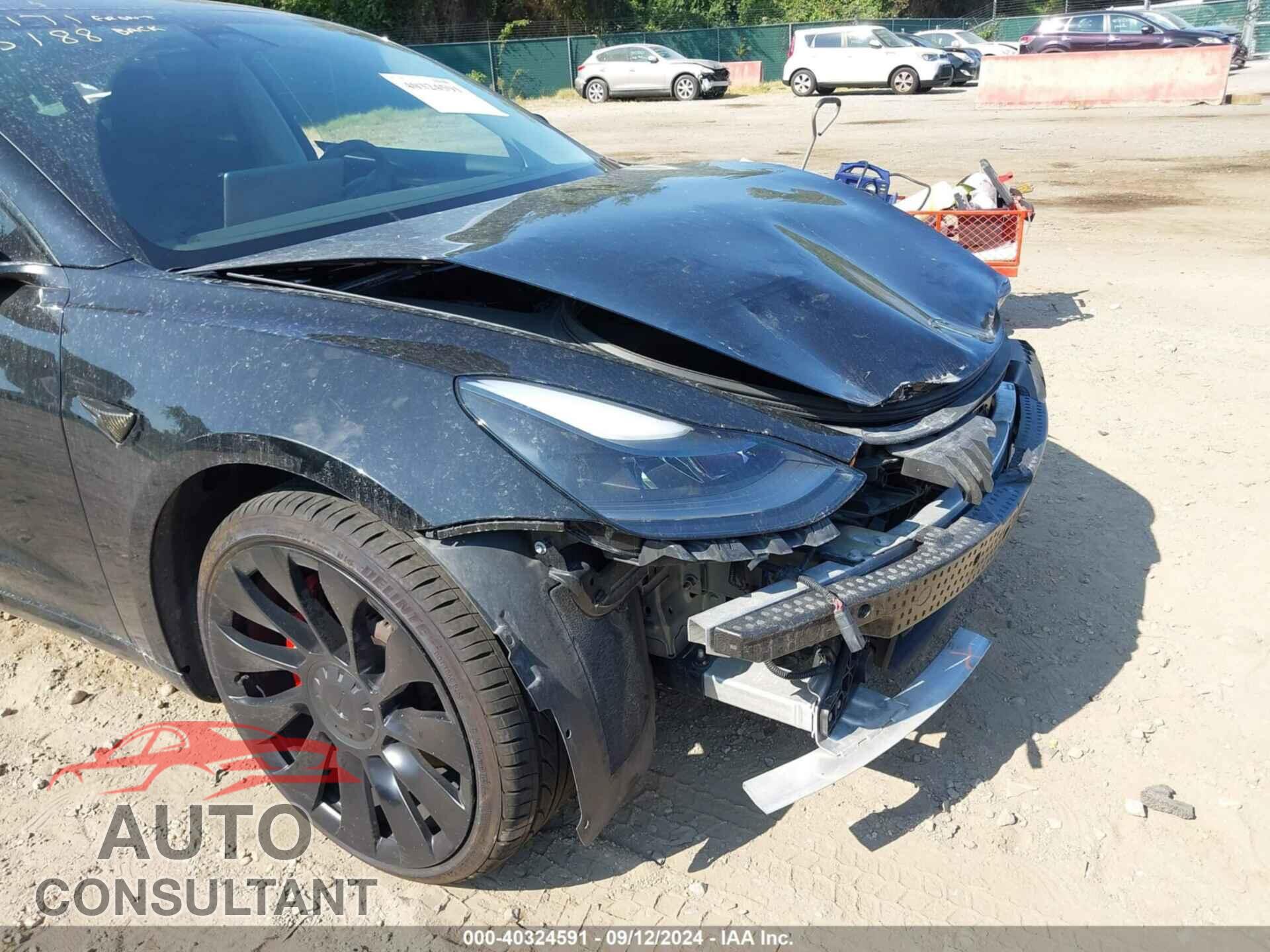 TESLA MODEL 3 2021 - 5YJ3E1EC0MF981106