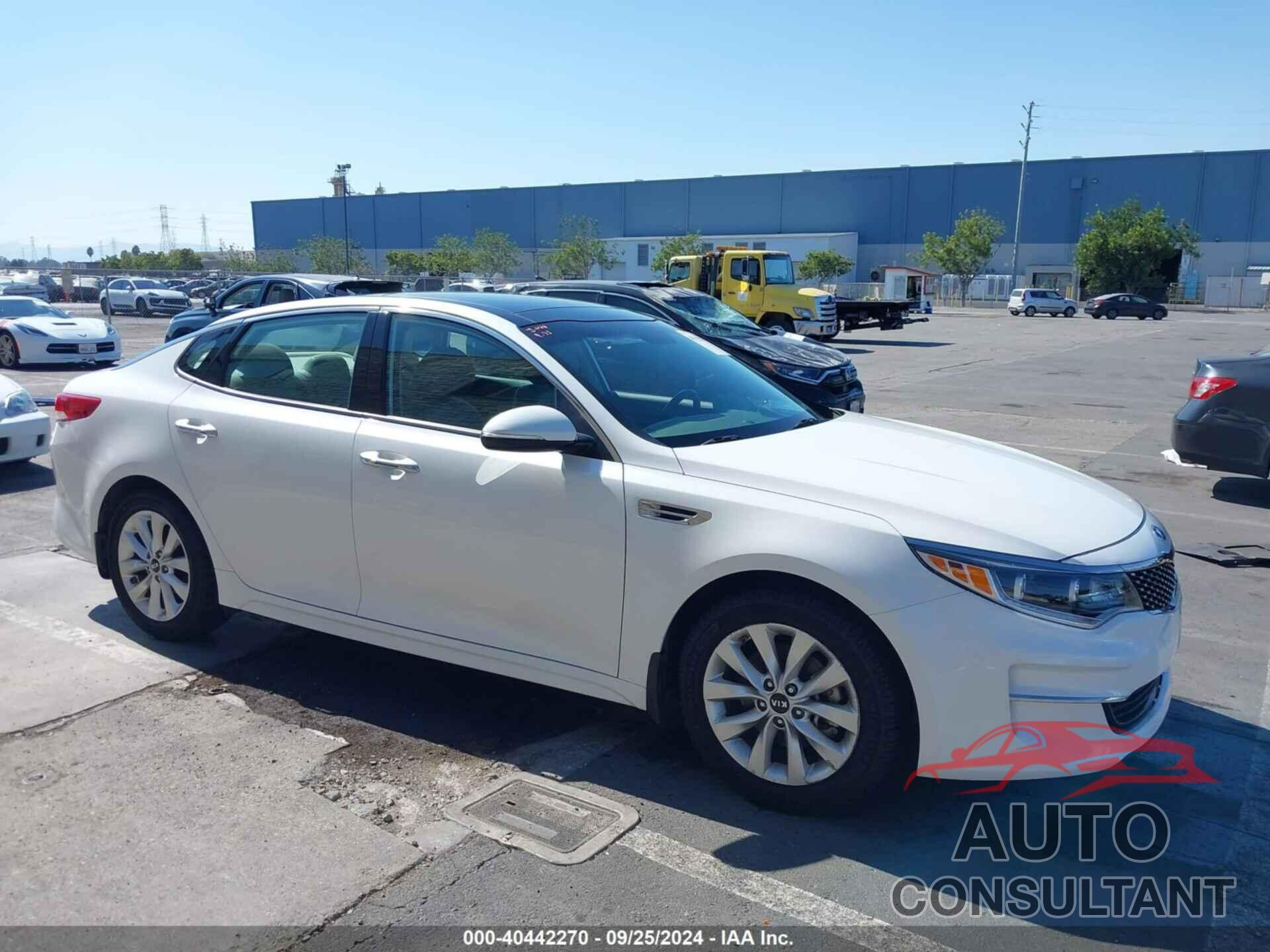 KIA OPTIMA 2016 - 5XXGU4L3XGG034469