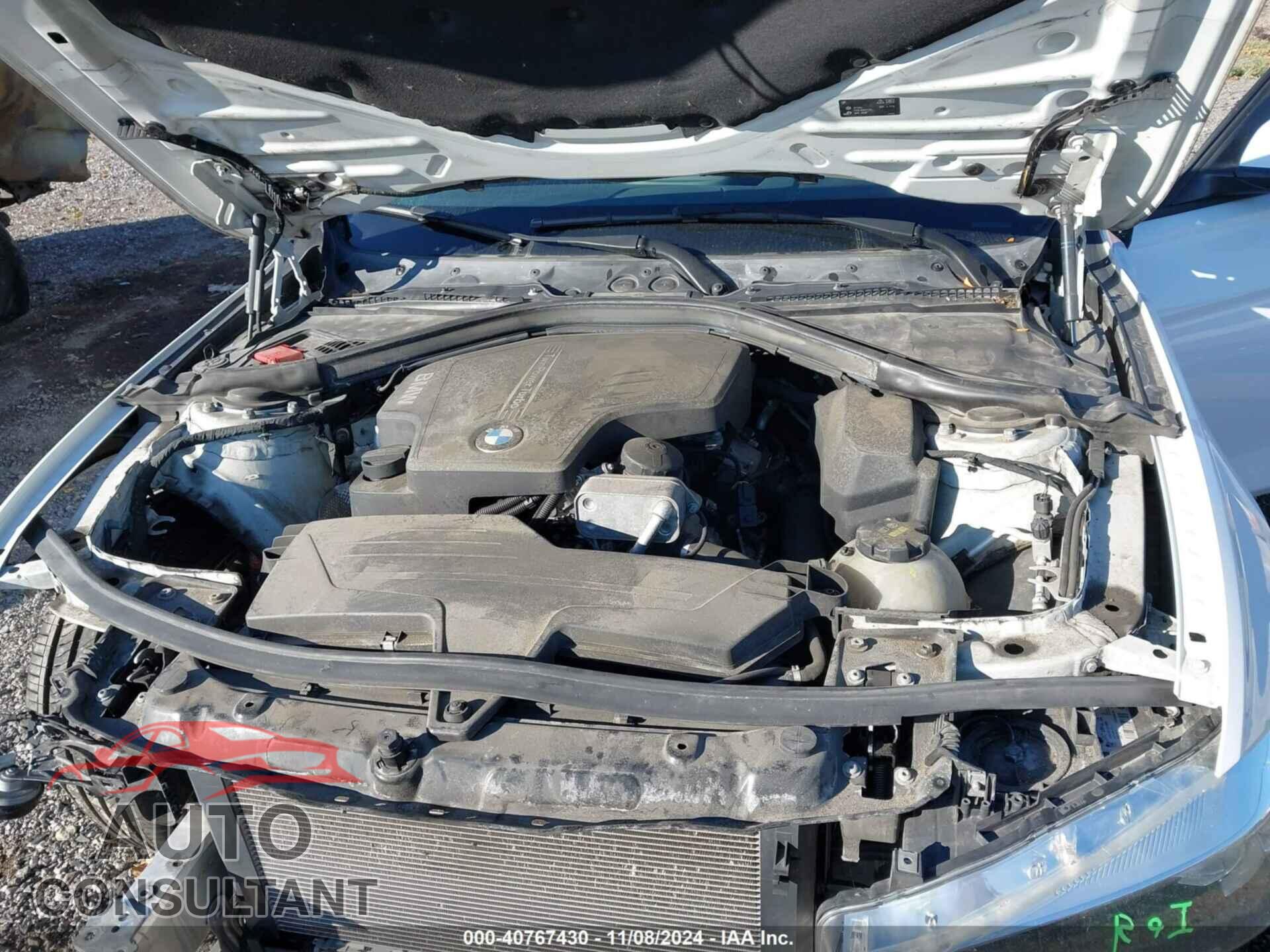 BMW 320I 2016 - WBA8E5G54GNU20499