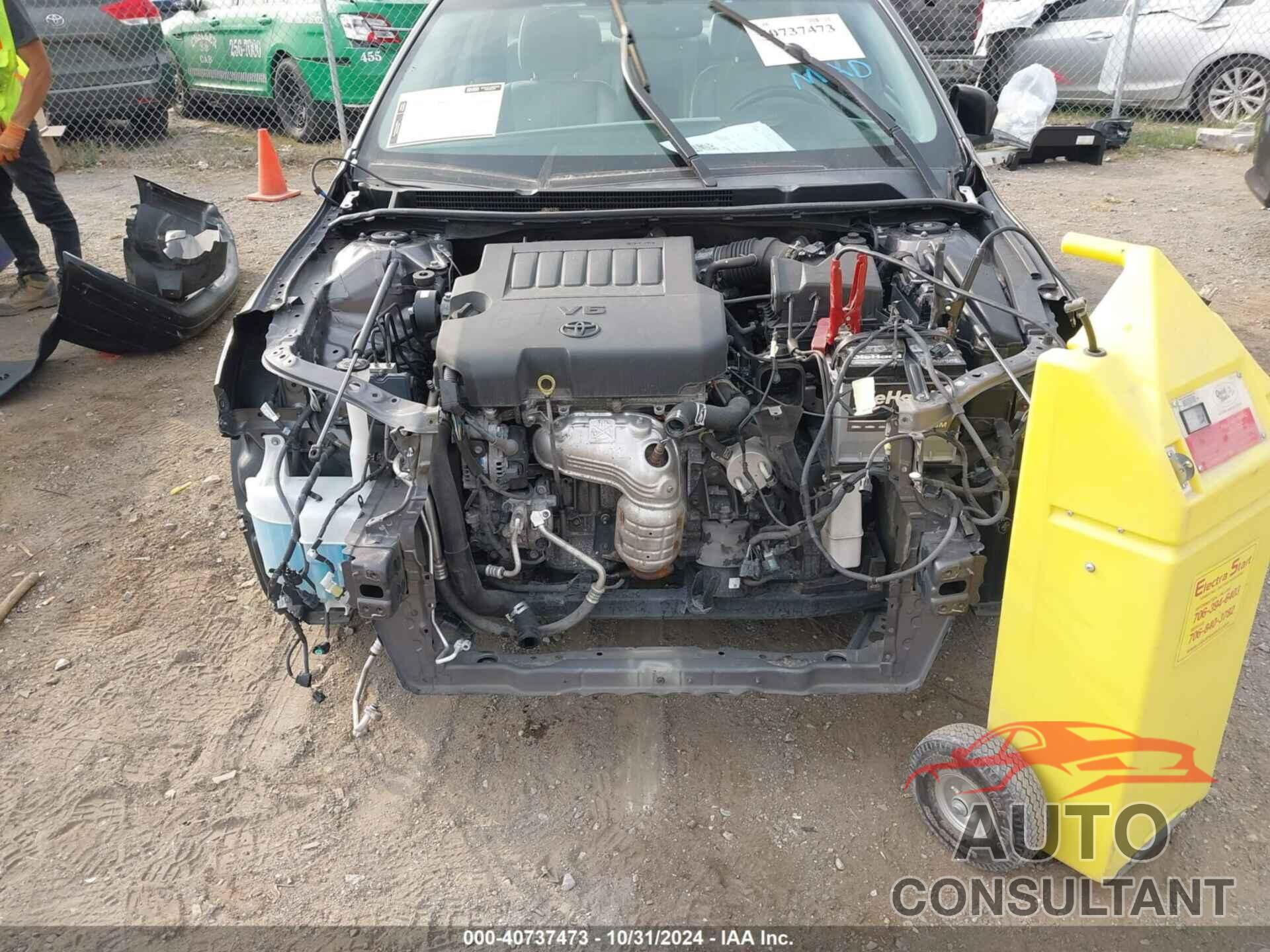 TOYOTA AVALON 2013 - 4T1BK1EB5DU050812
