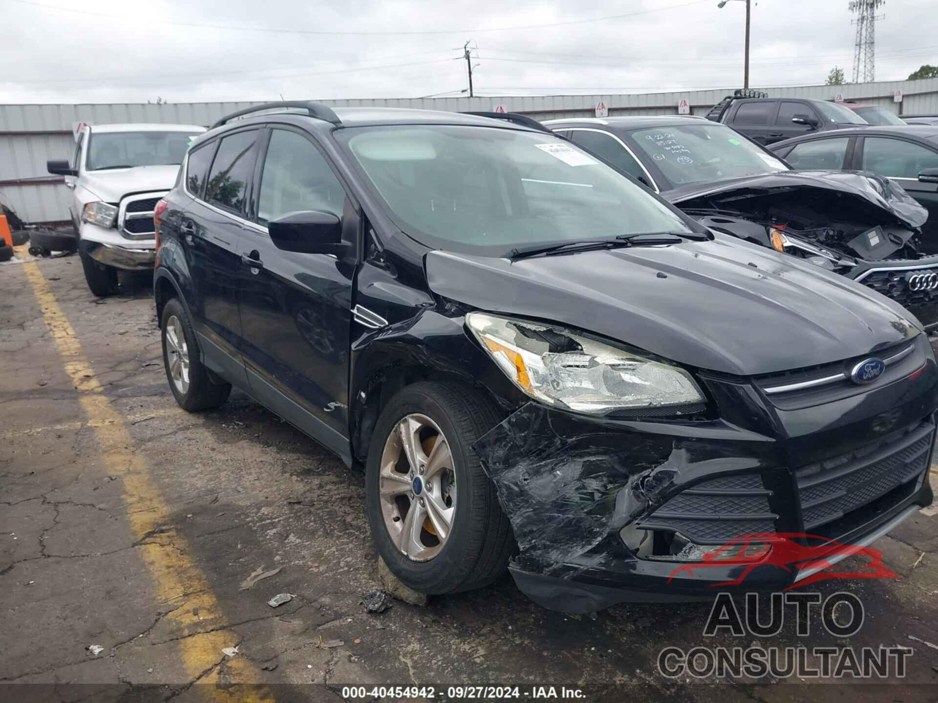 FORD ESCAPE 2016 - 1FMCU9G94GUB07786