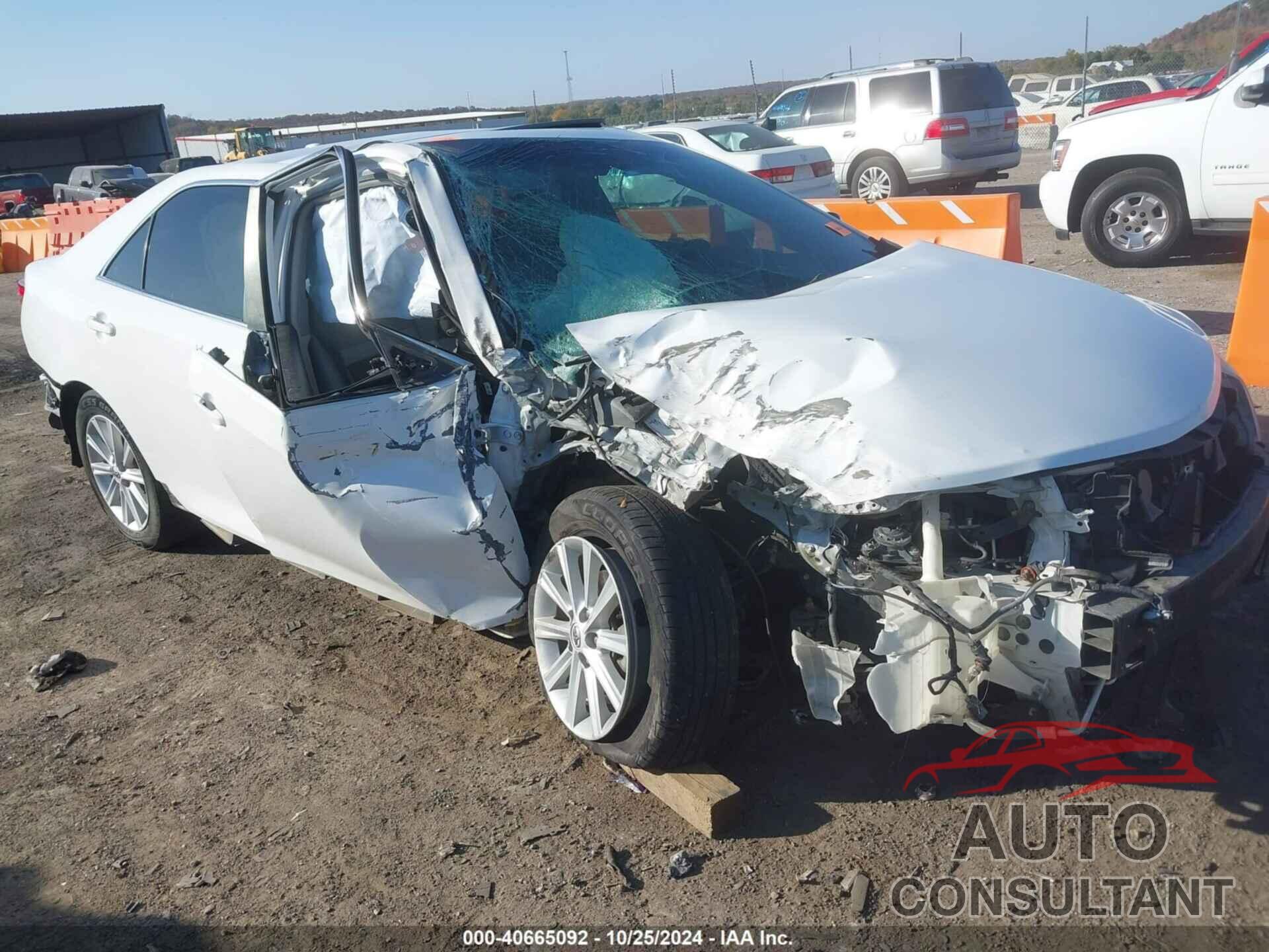 TOYOTA CAMRY HYBRID 2014 - 4T1BD1FK4EU113733