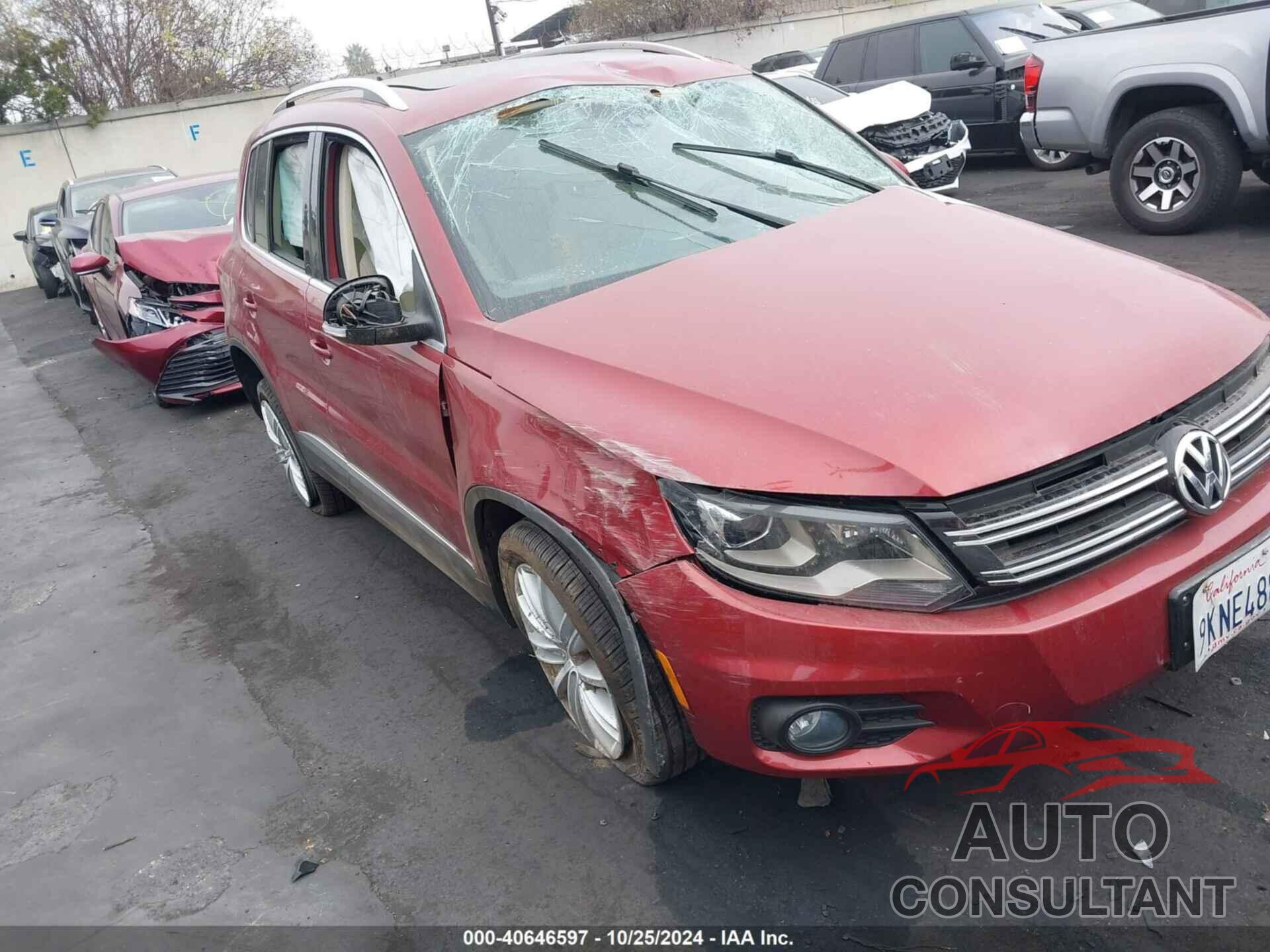 VOLKSWAGEN TIGUAN 2016 - WVGAV7AX2GW021431