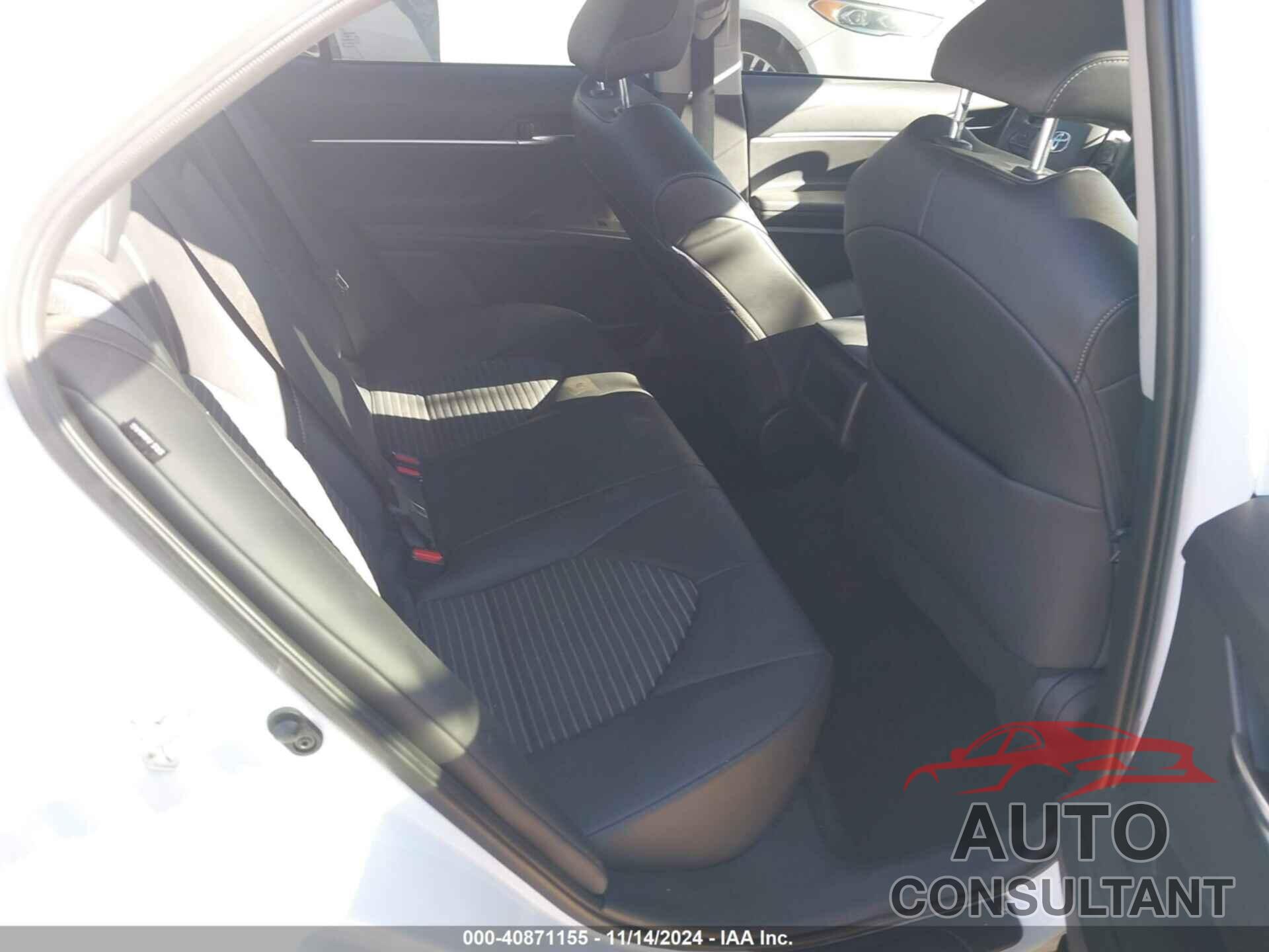 TOYOTA CAMRY 2022 - 4T1G11AK4NU662001