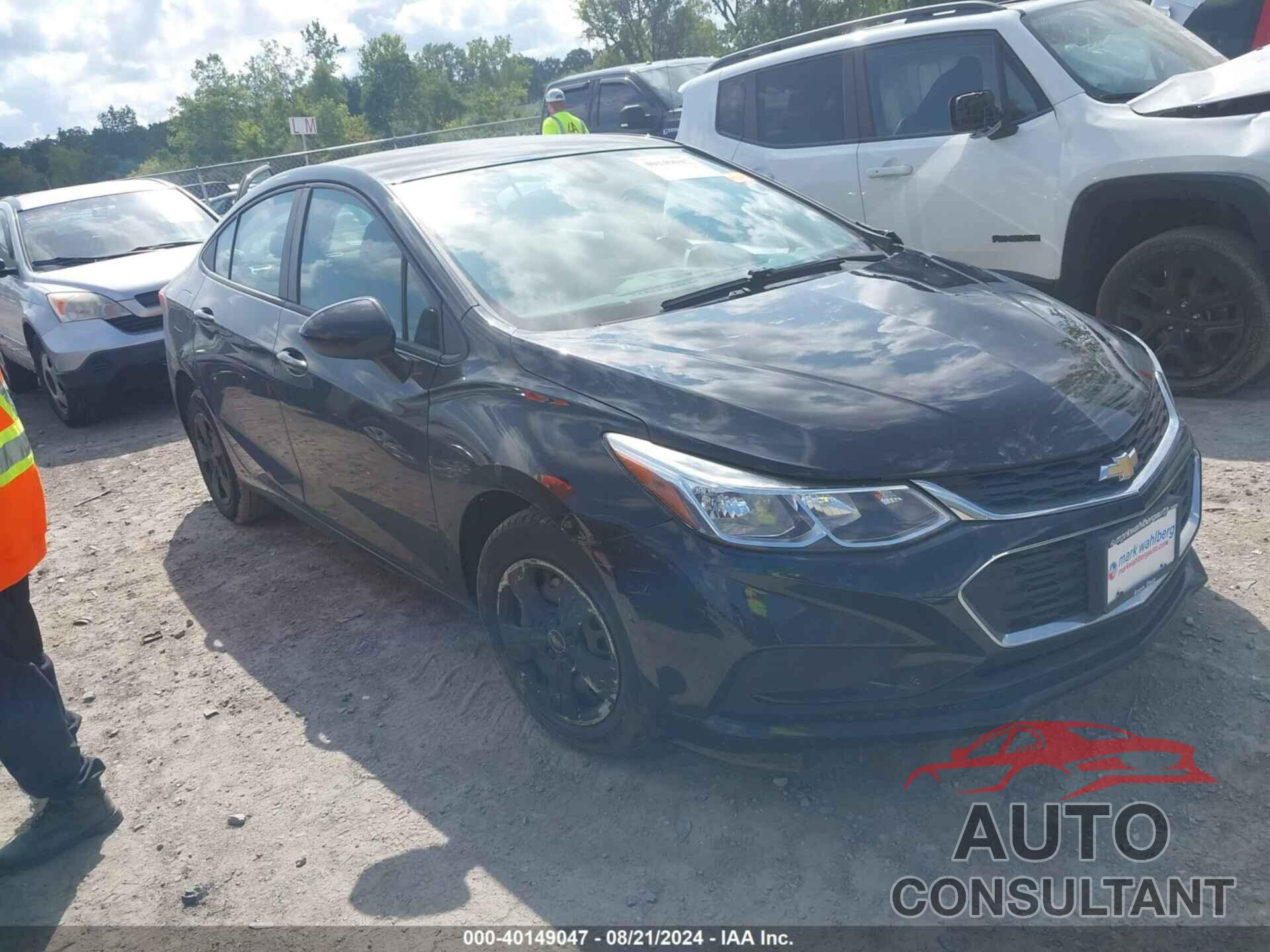 CHEVROLET CRUZE 2018 - 1G1BC5SM4J7187211