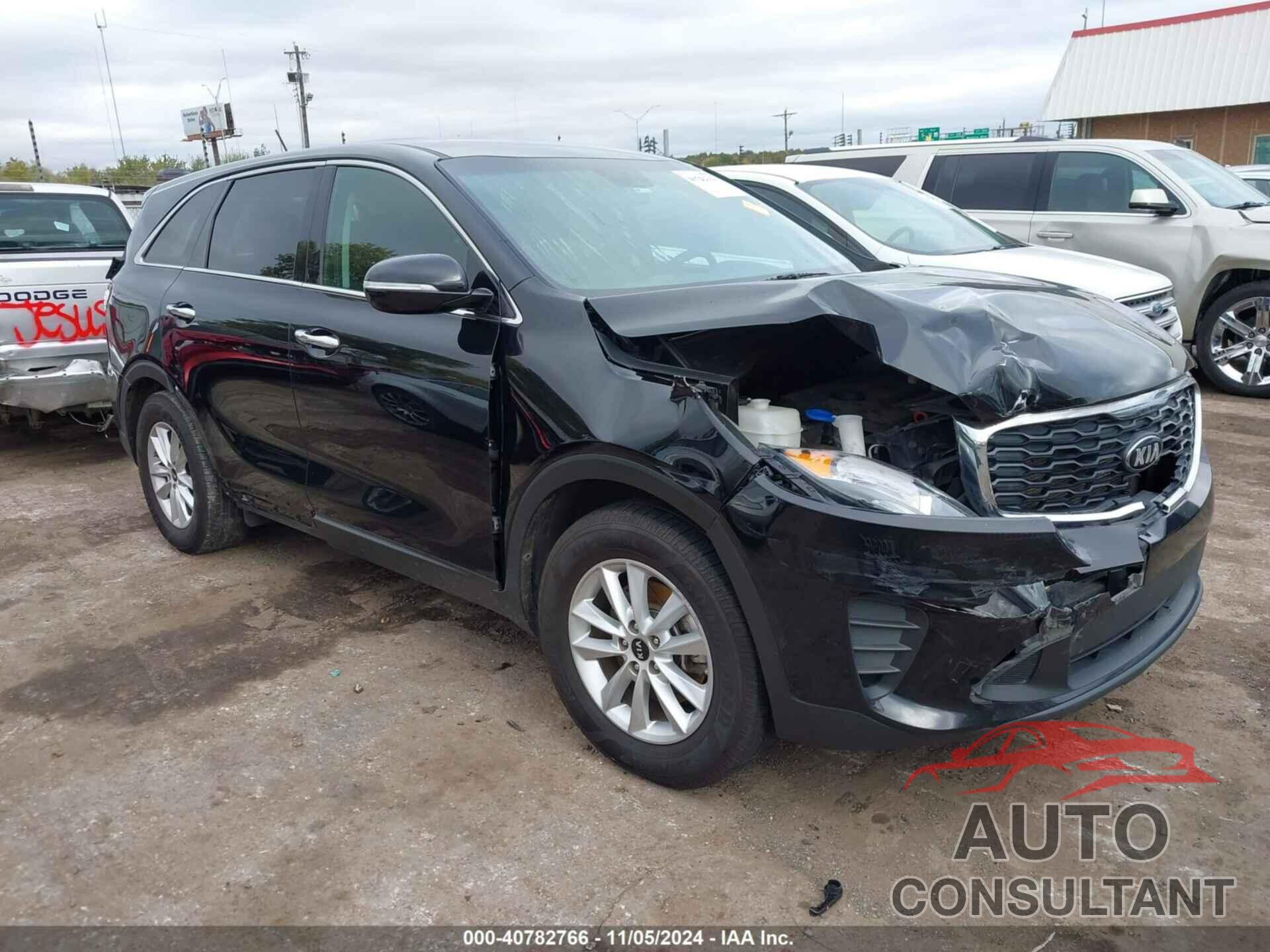 KIA SORENTO 2019 - 5XYPG4A34KG531791