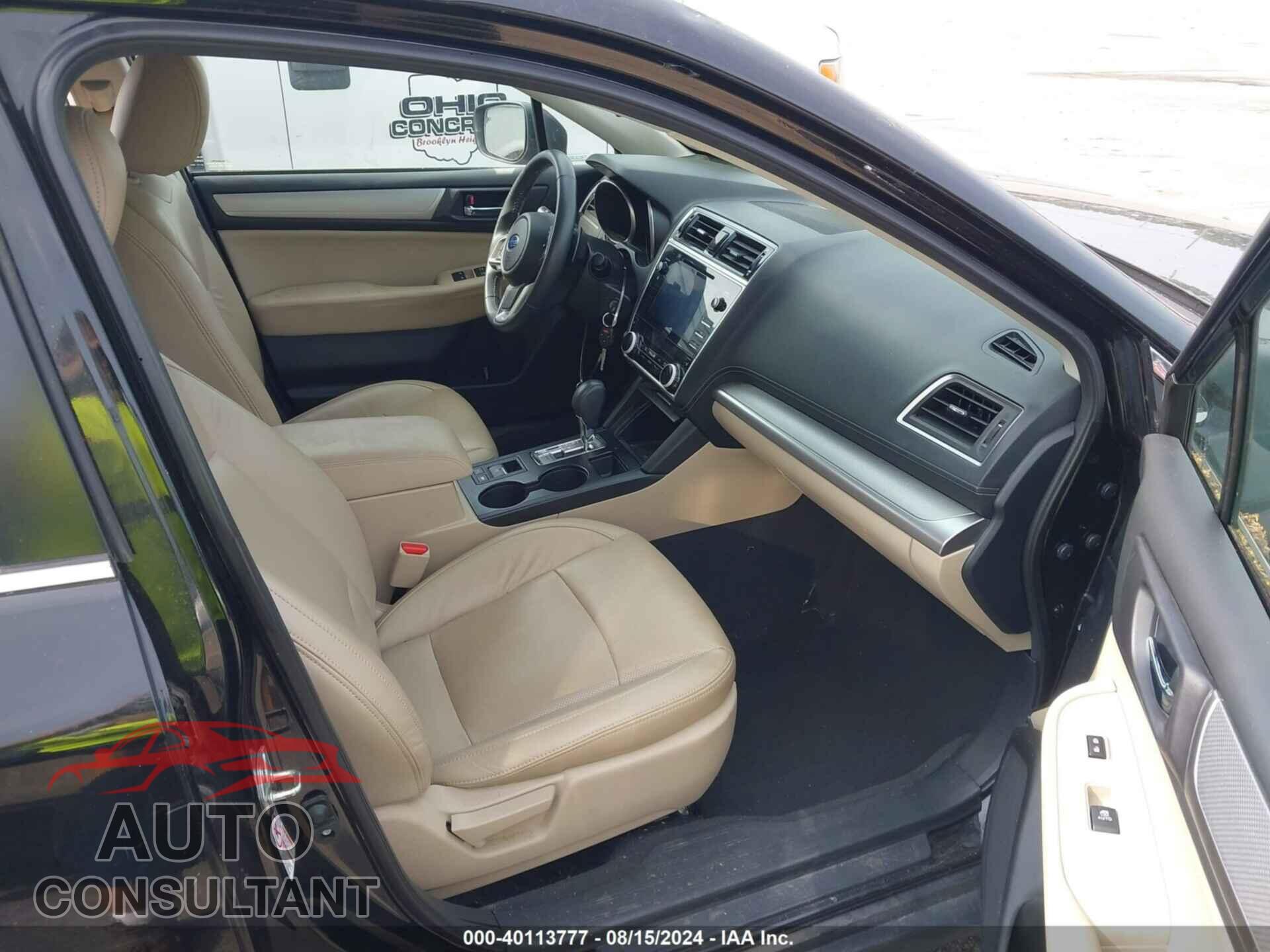 SUBARU OUTBACK 2019 - 4S4BSAFC0K3213165